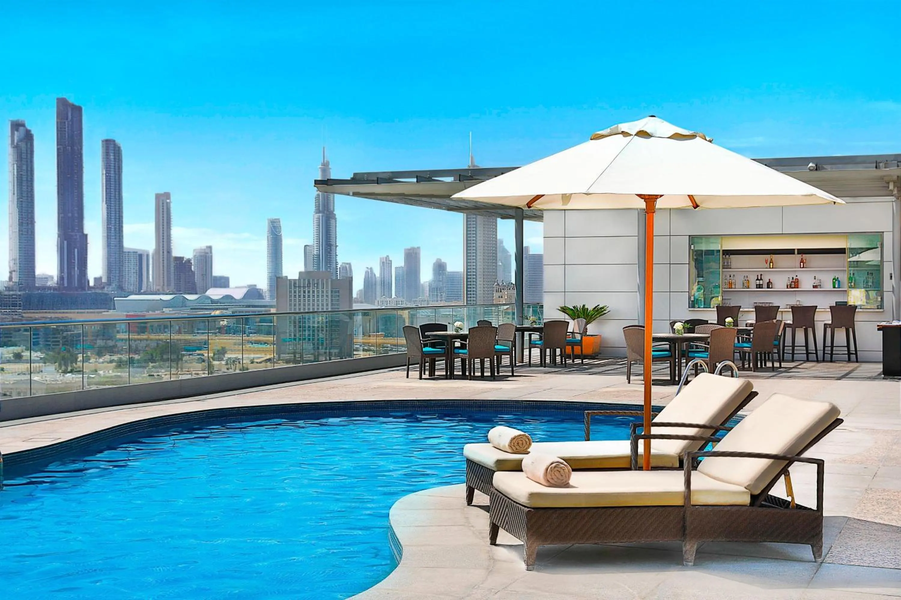 Swimming pool in The Ritz-Carlton, Dubai International Financial Centre
