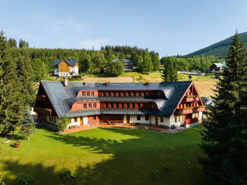 Aparthotel Pod Plání