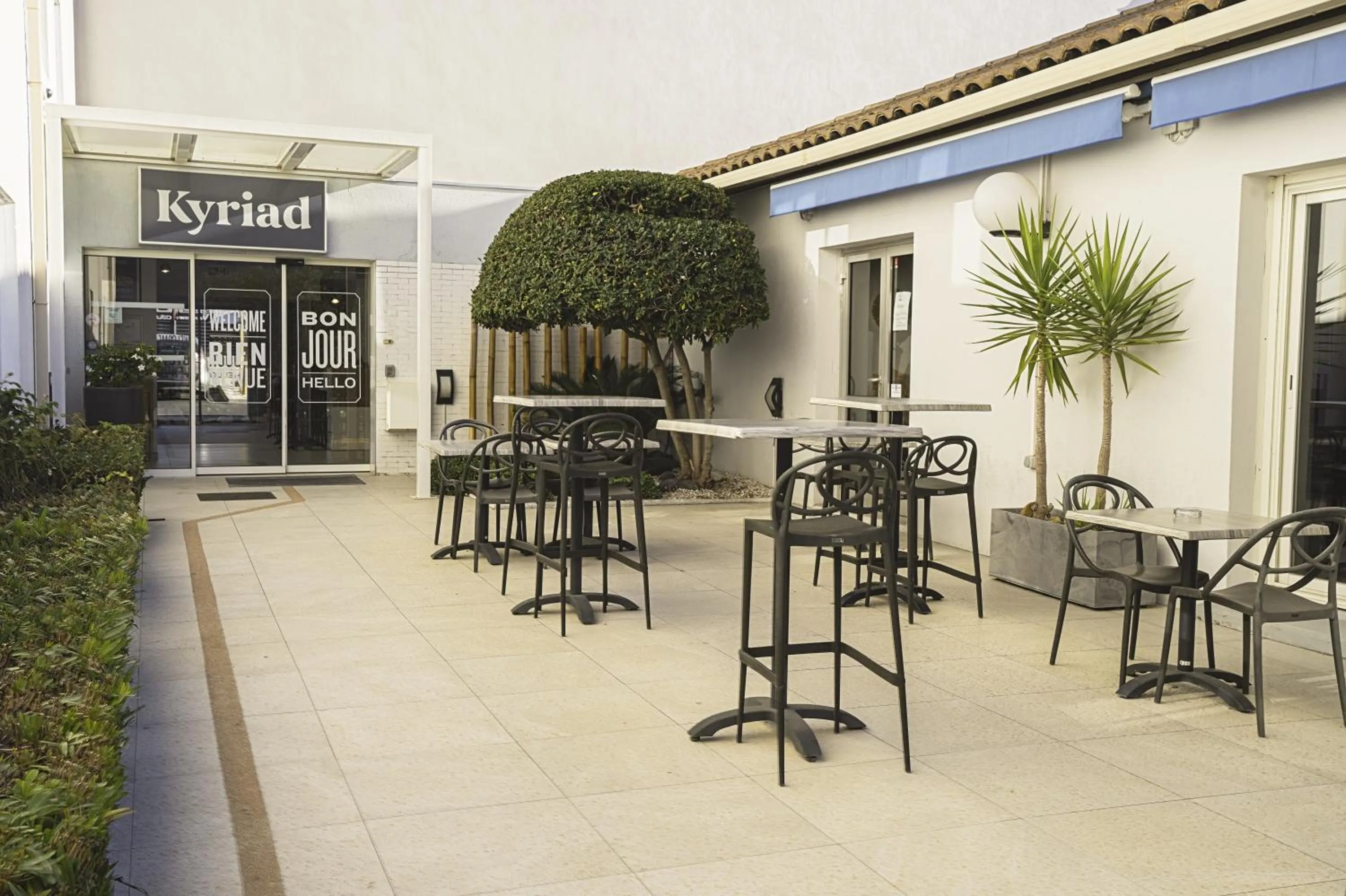 Patio in Kyriad Montpellier Sud - A709