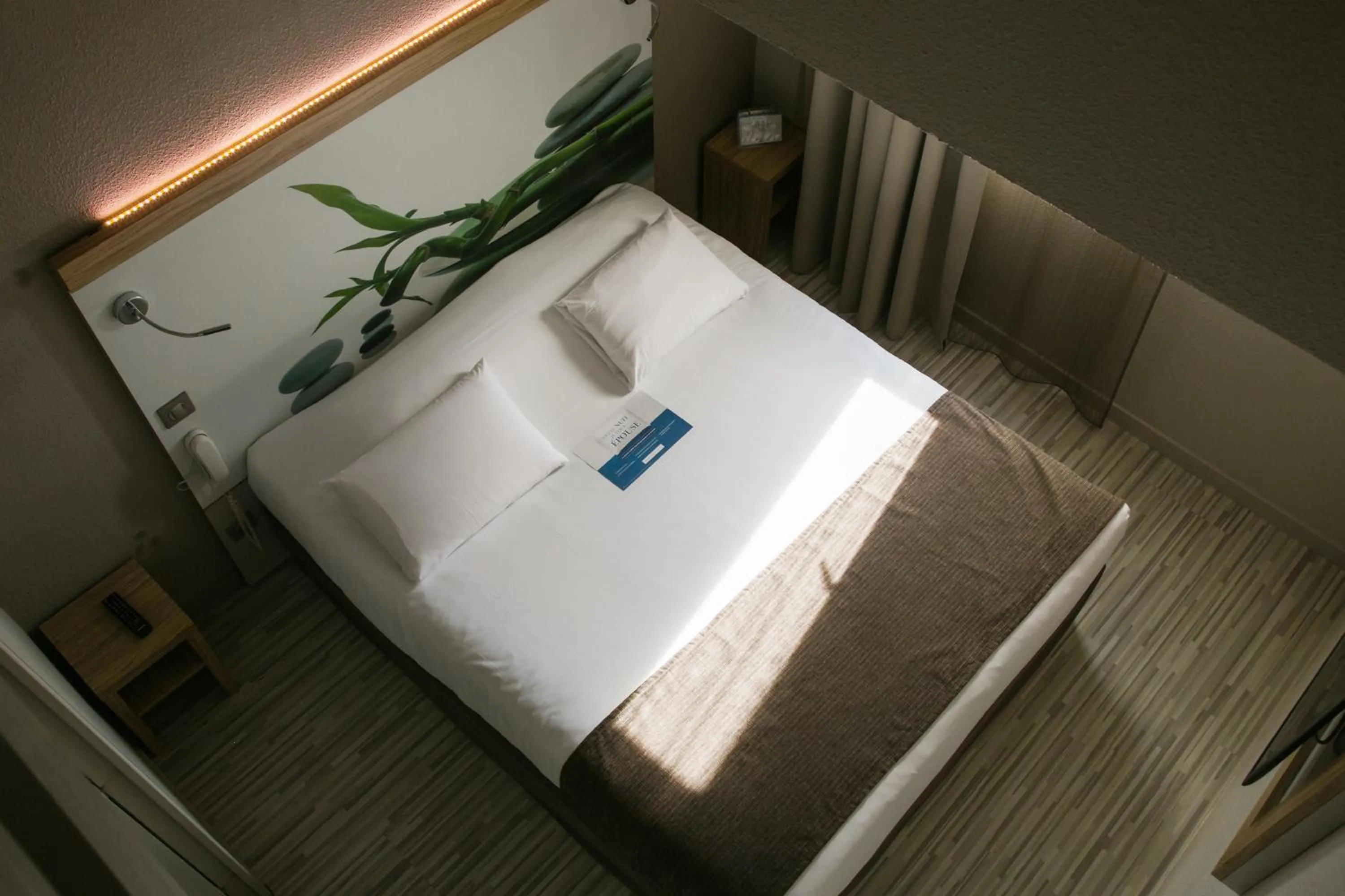 Bed in Kyriad Montpellier Sud - A709