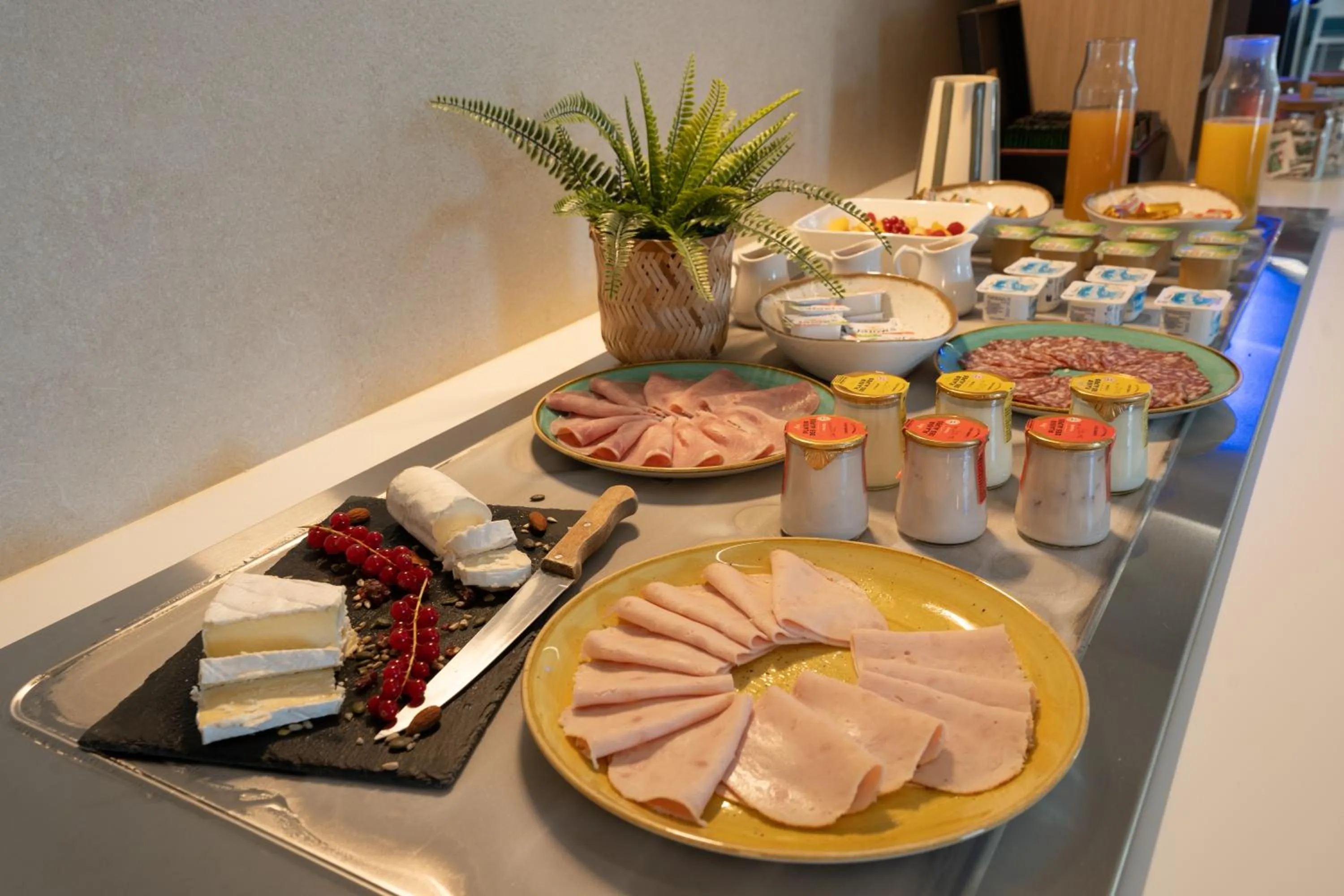 Breakfast in Kyriad Montpellier Sud - A709