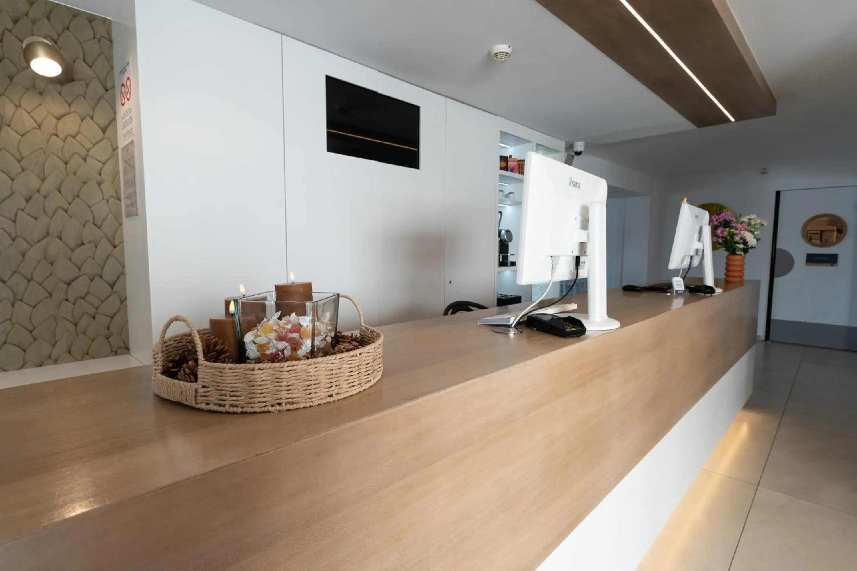 Lobby or reception in Kyriad Montpellier Sud - A709 Lobby or reception in Kyriad Montpellier Sud - A709