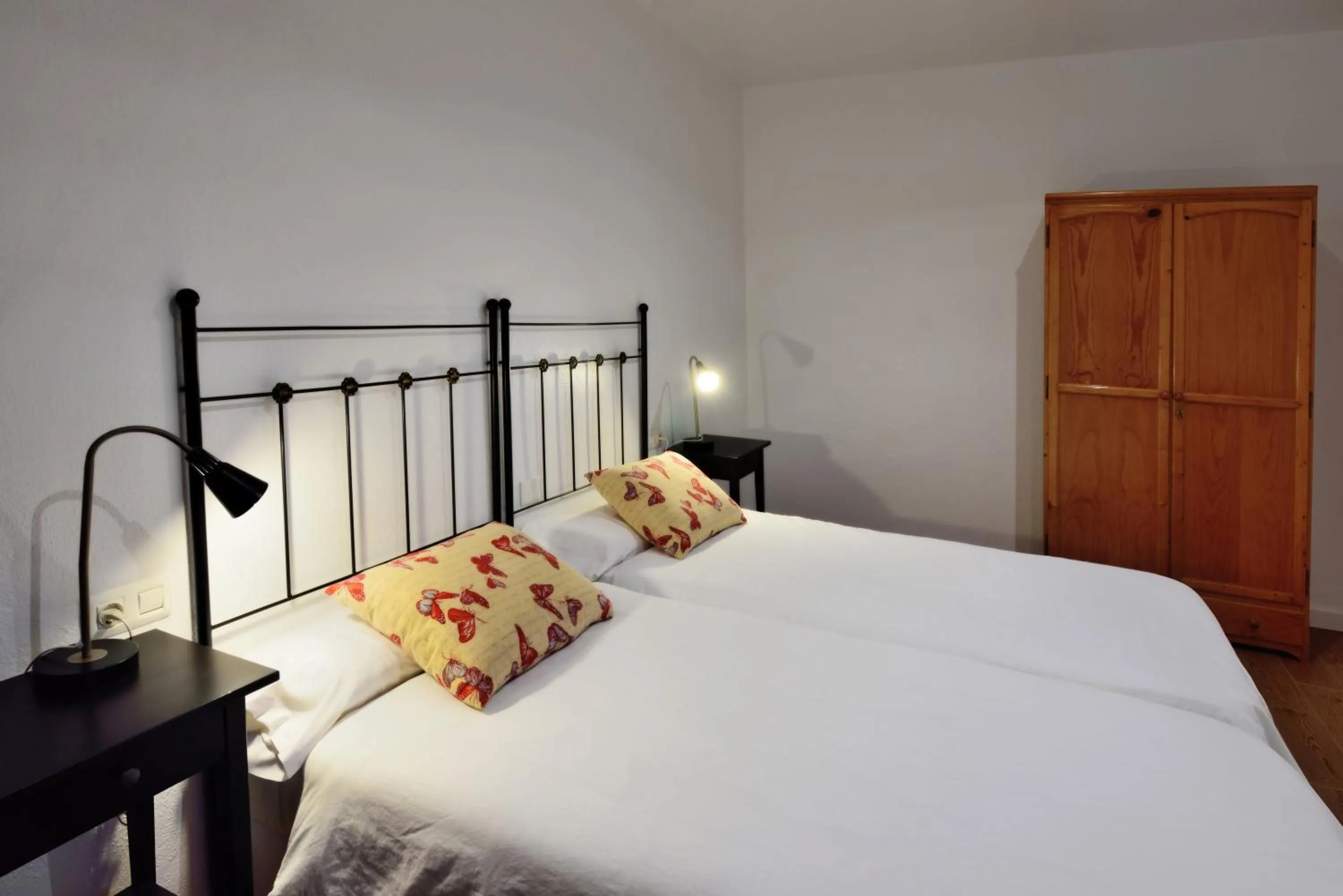 Bedroom in Apartamentos Adjovimar