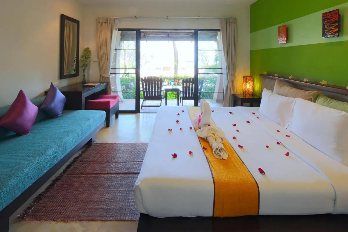Bed in Purimuntra Resort and Spa