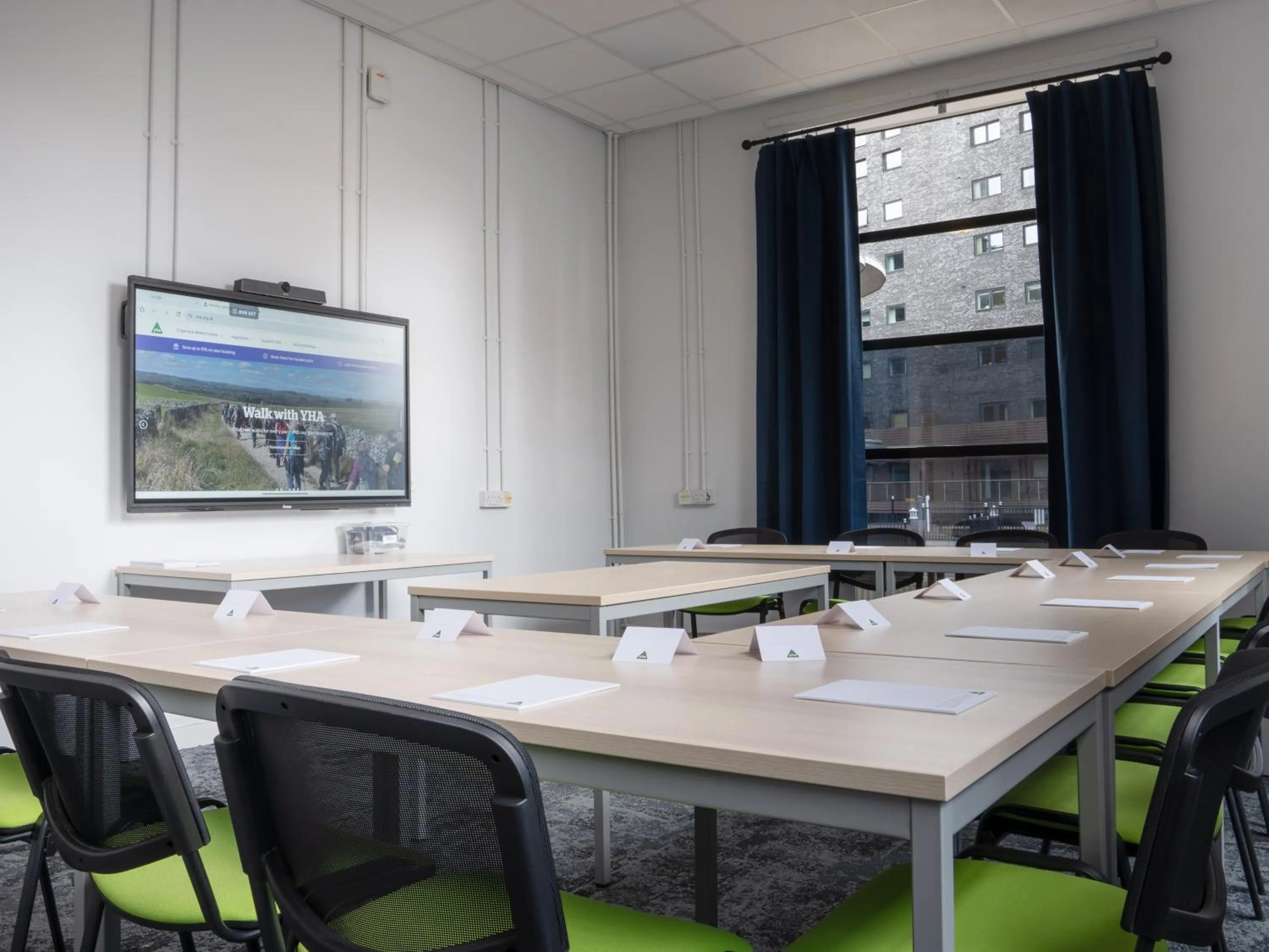 Meeting/conference room in YHA Manchester