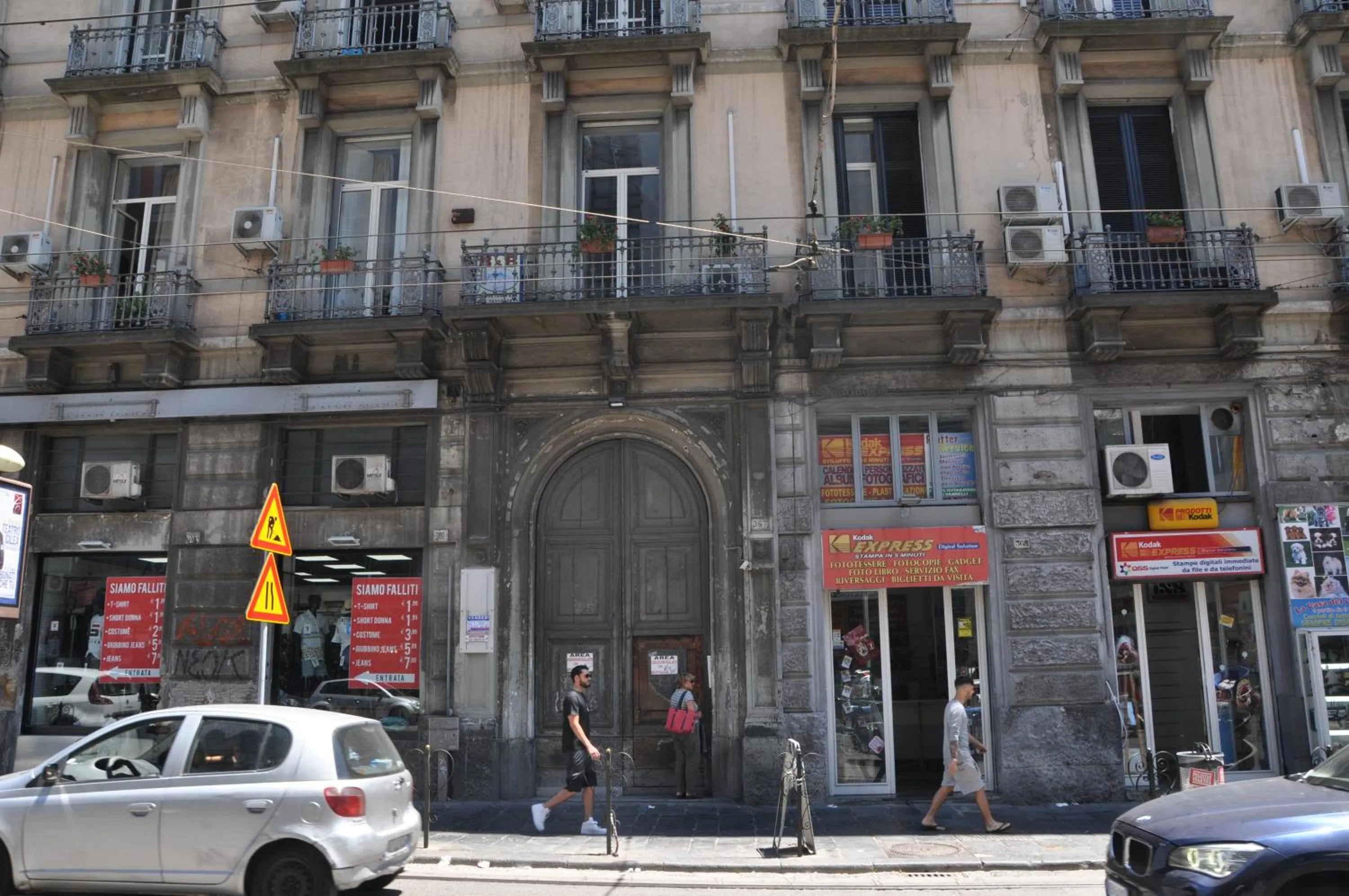 Property building in Benvenuto a Napoli