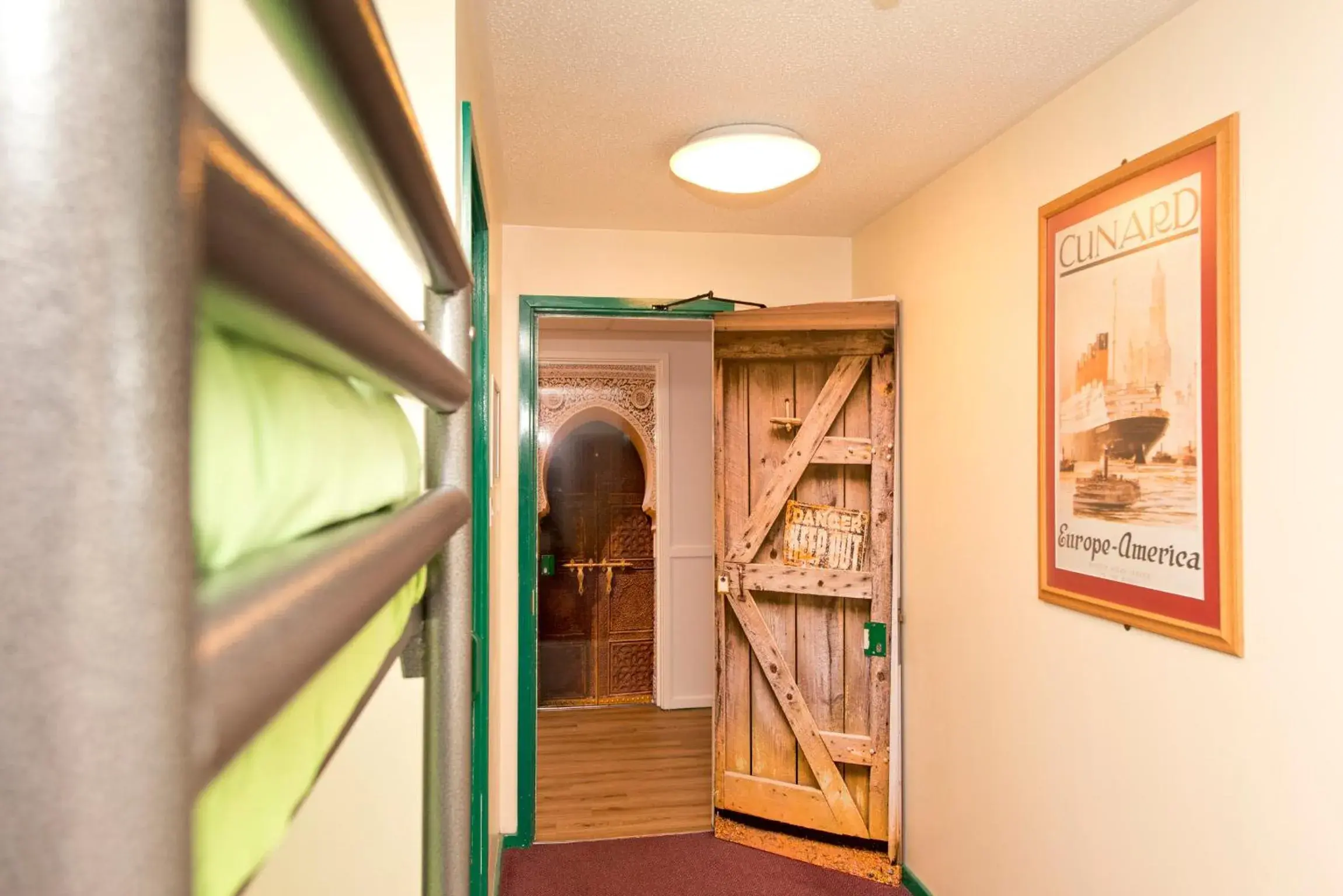 Quadruple Room in YHA Liverpool Albert Dock Quadruple Room in YHA Liverpool Albert Dock