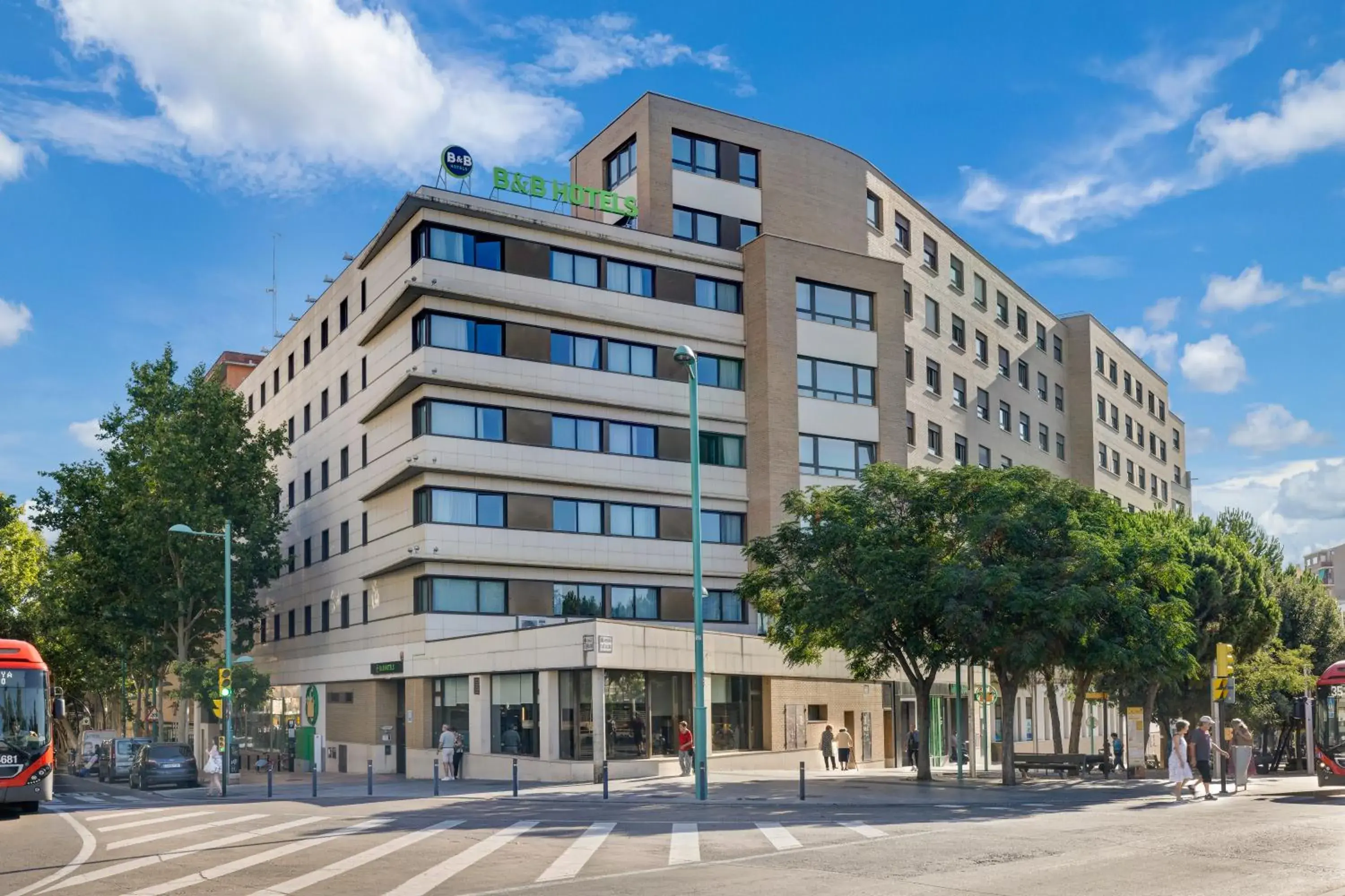 Property building in B&B HOTEL Zaragoza Centro Property building in B&B HOTEL Zaragoza Centro