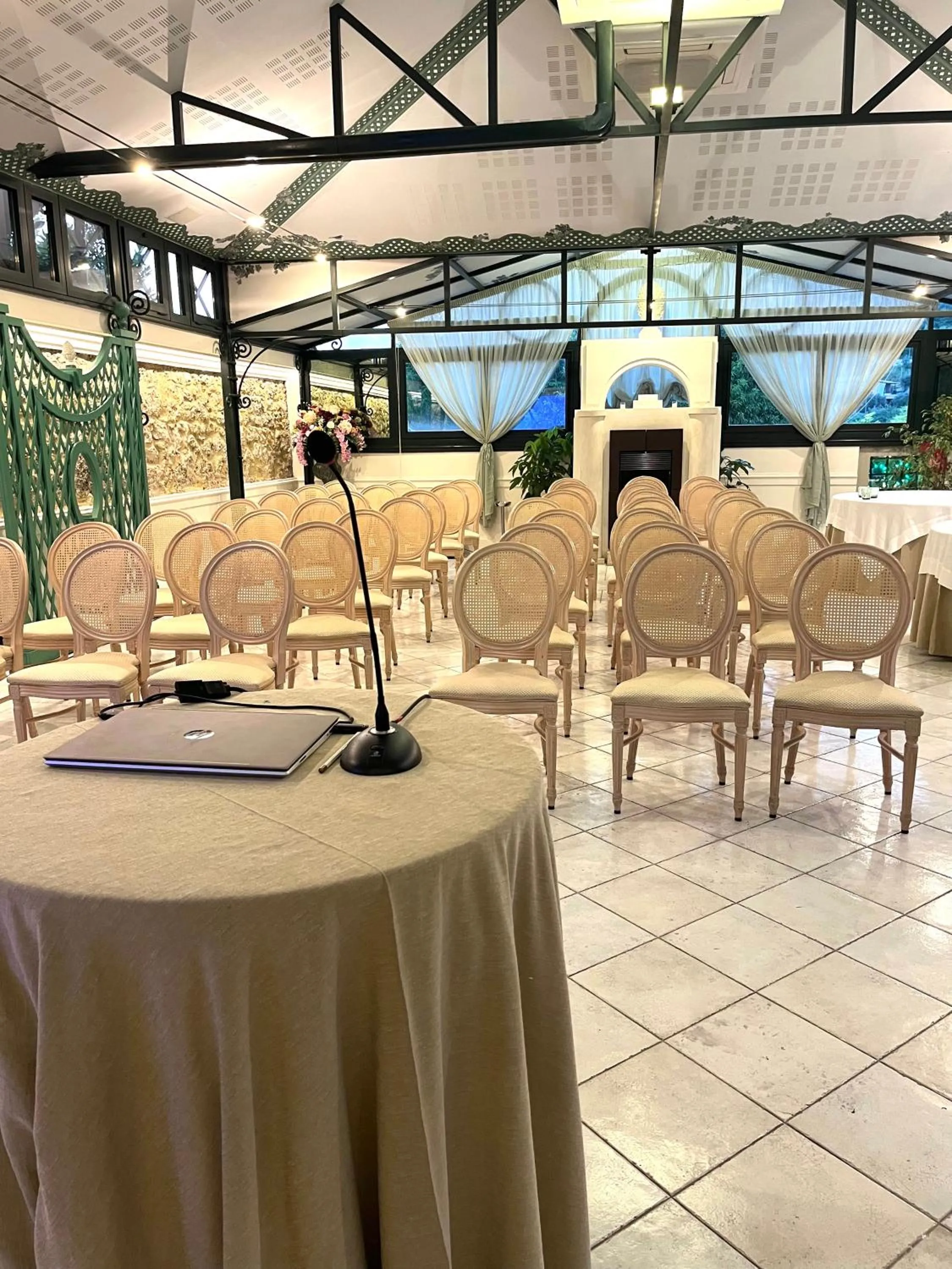 Meeting/conference room in Villa Euchelia