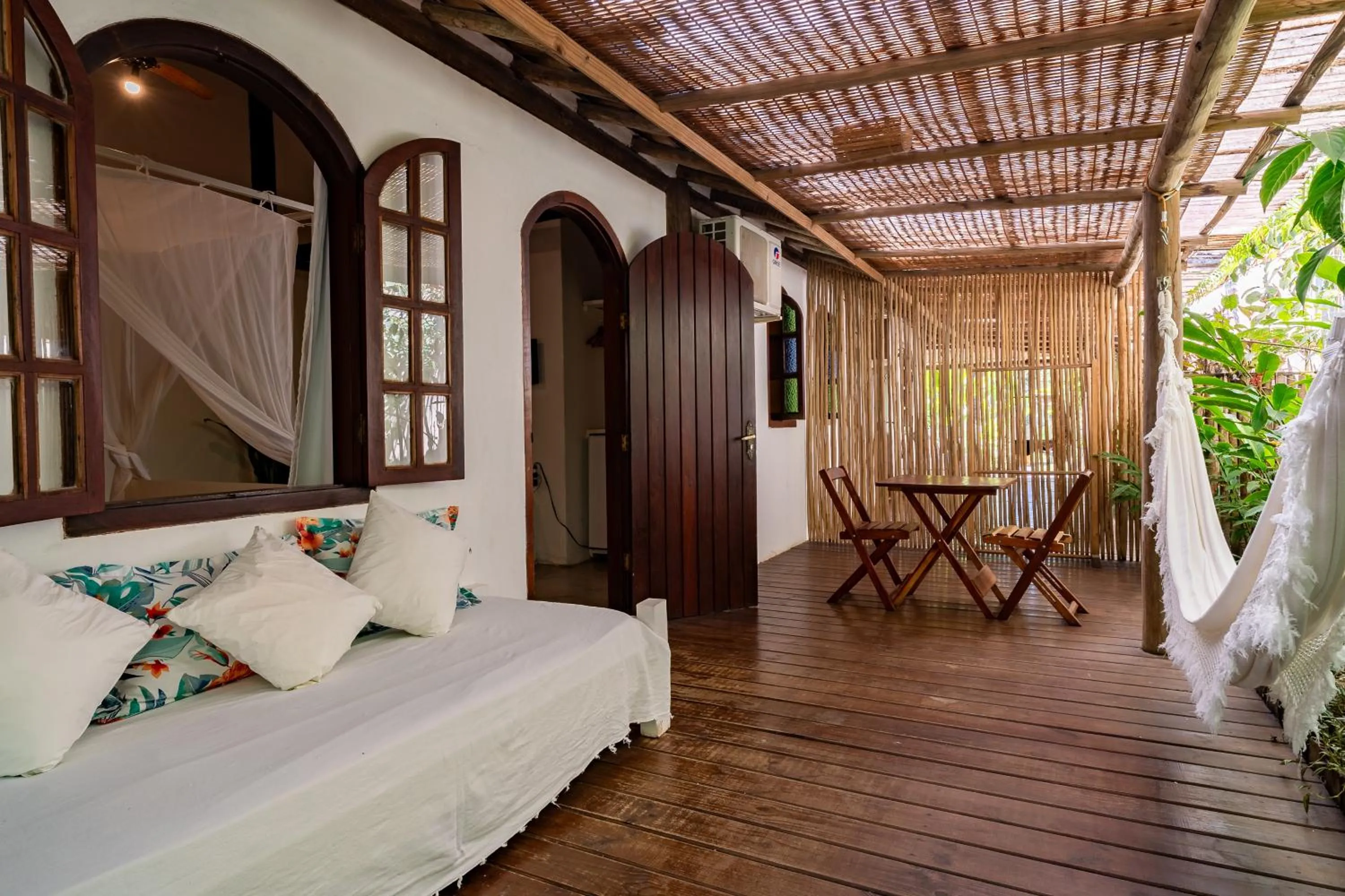 Patio, Bed in Sueds Trancoso
