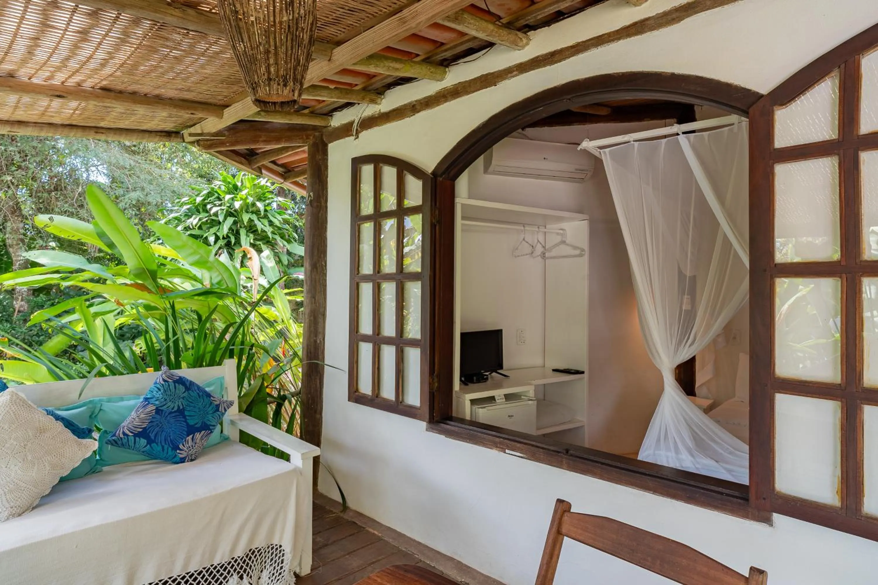 Patio, Bed in Sueds Trancoso