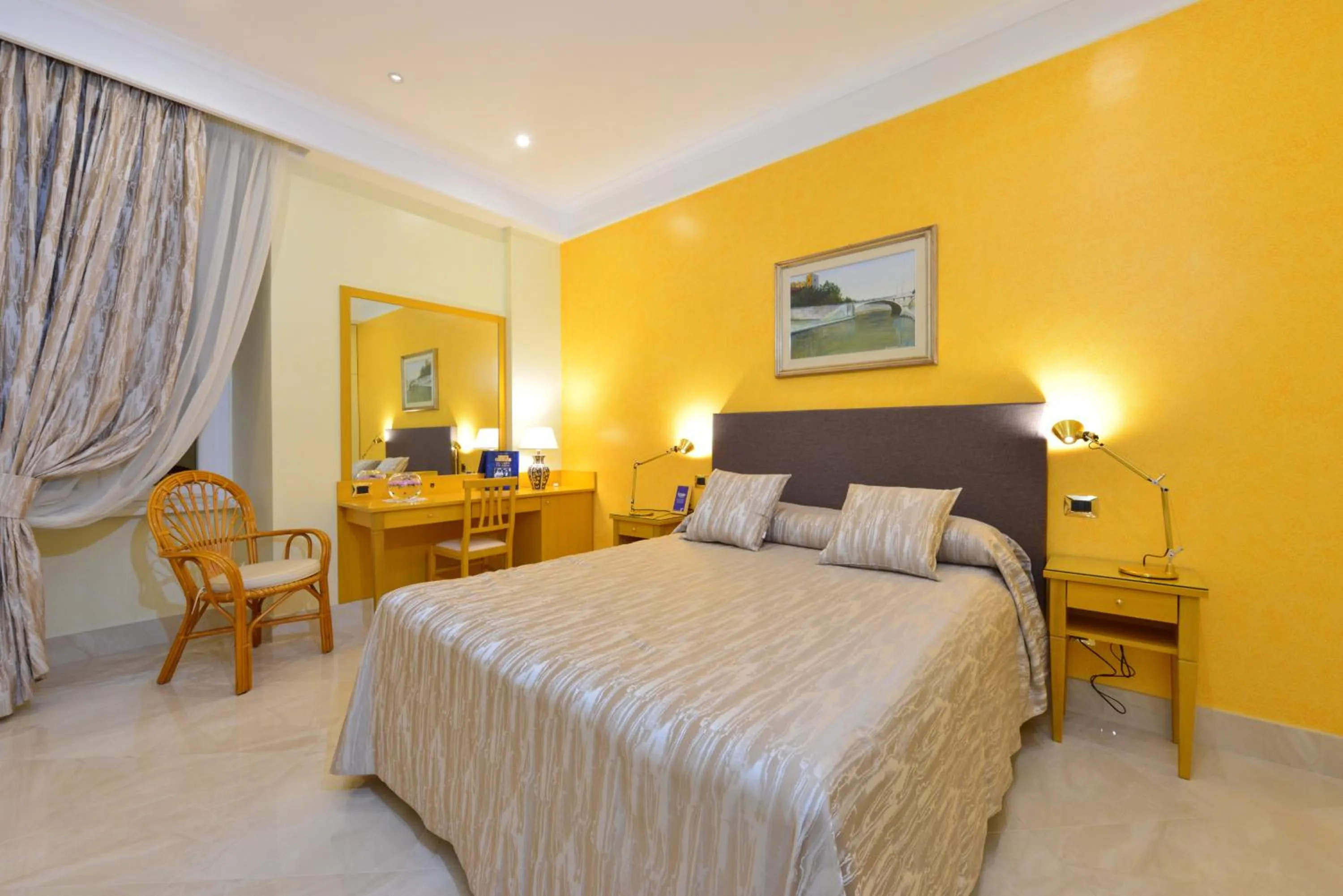 Decorative detail, Bed in Fabio dei Velapazza Guesthouse