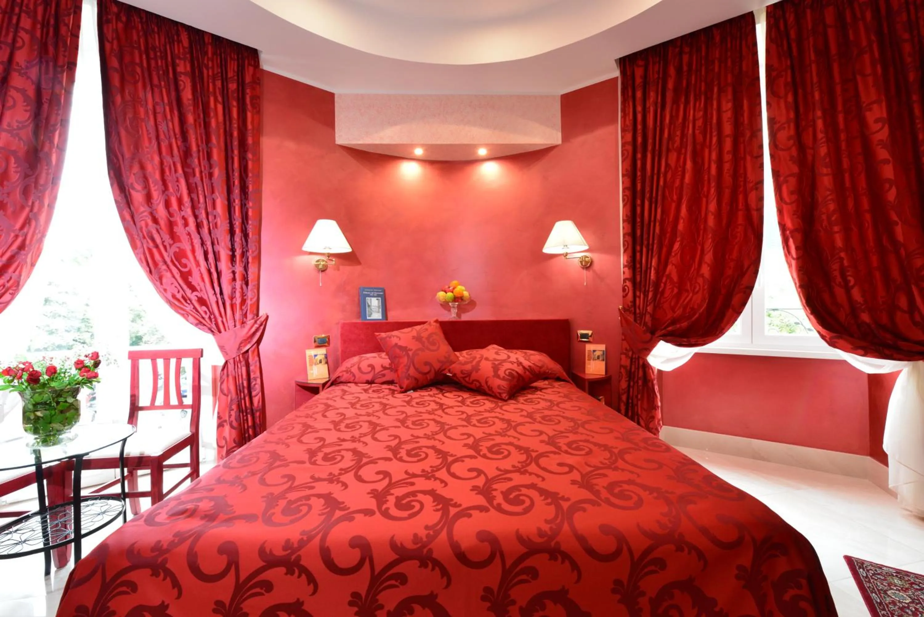 Balcony/Terrace, Bed in Fabio dei Velapazza Guesthouse