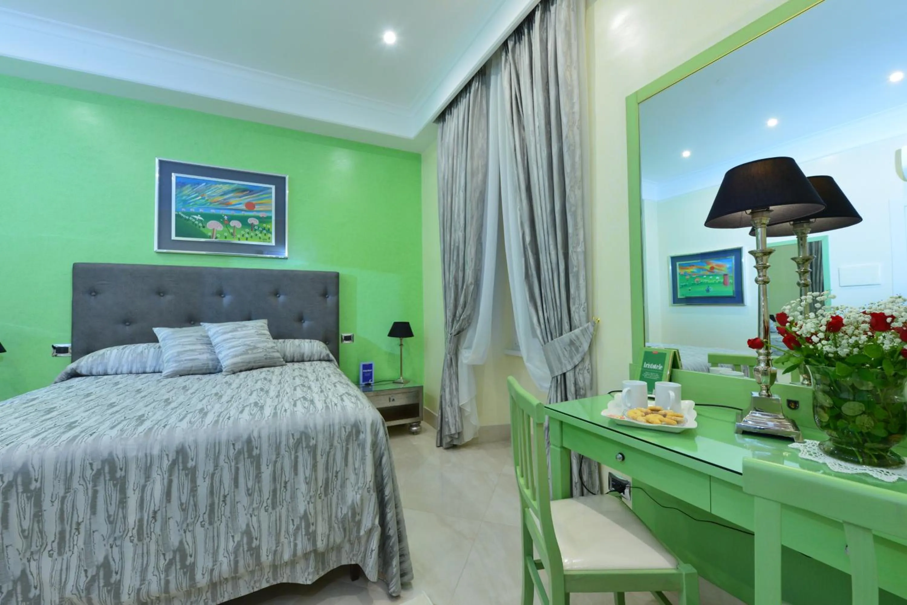 Decorative detail, Bed in Fabio dei Velapazza Guesthouse