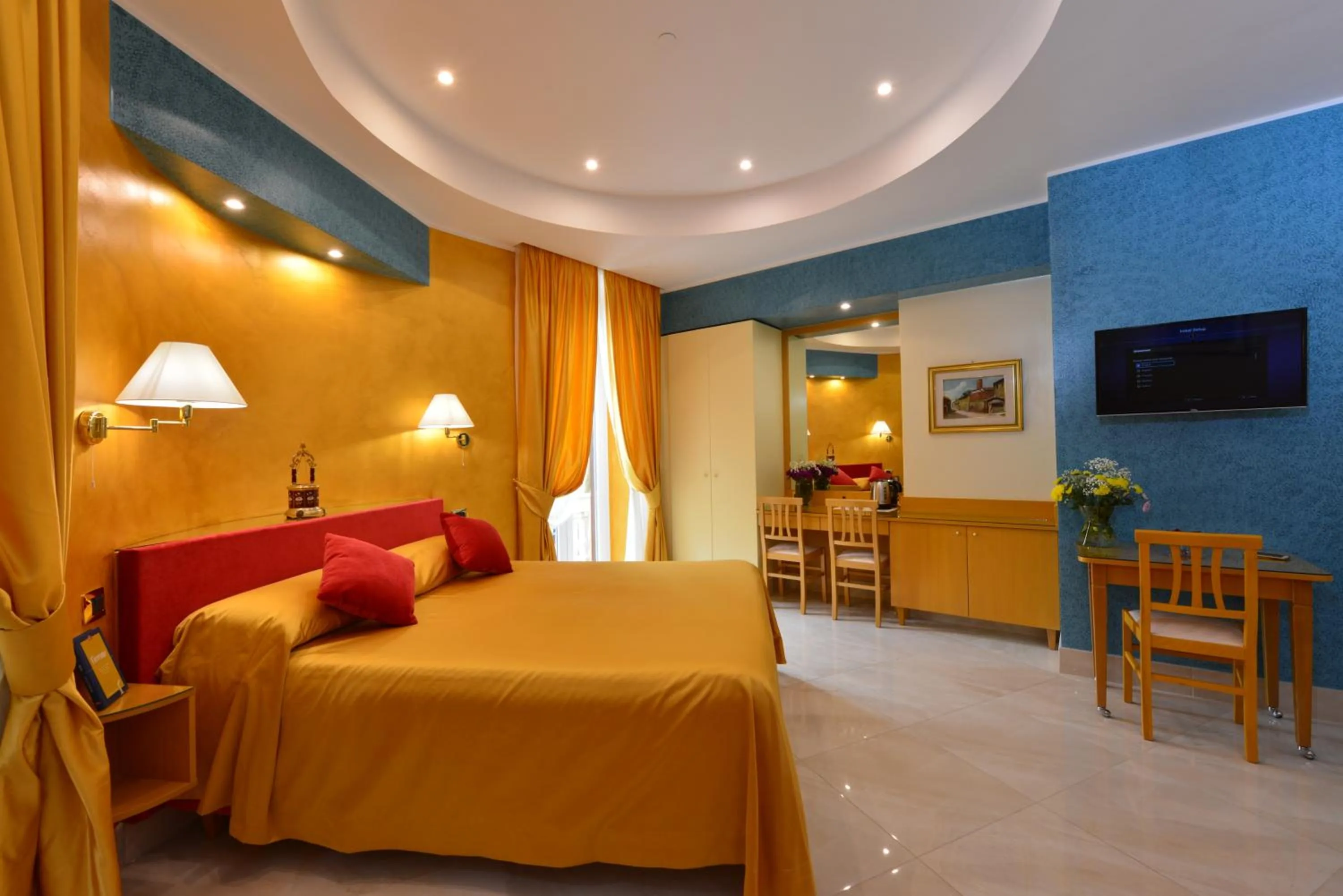 Decorative detail, Bed in Fabio dei Velapazza Guesthouse