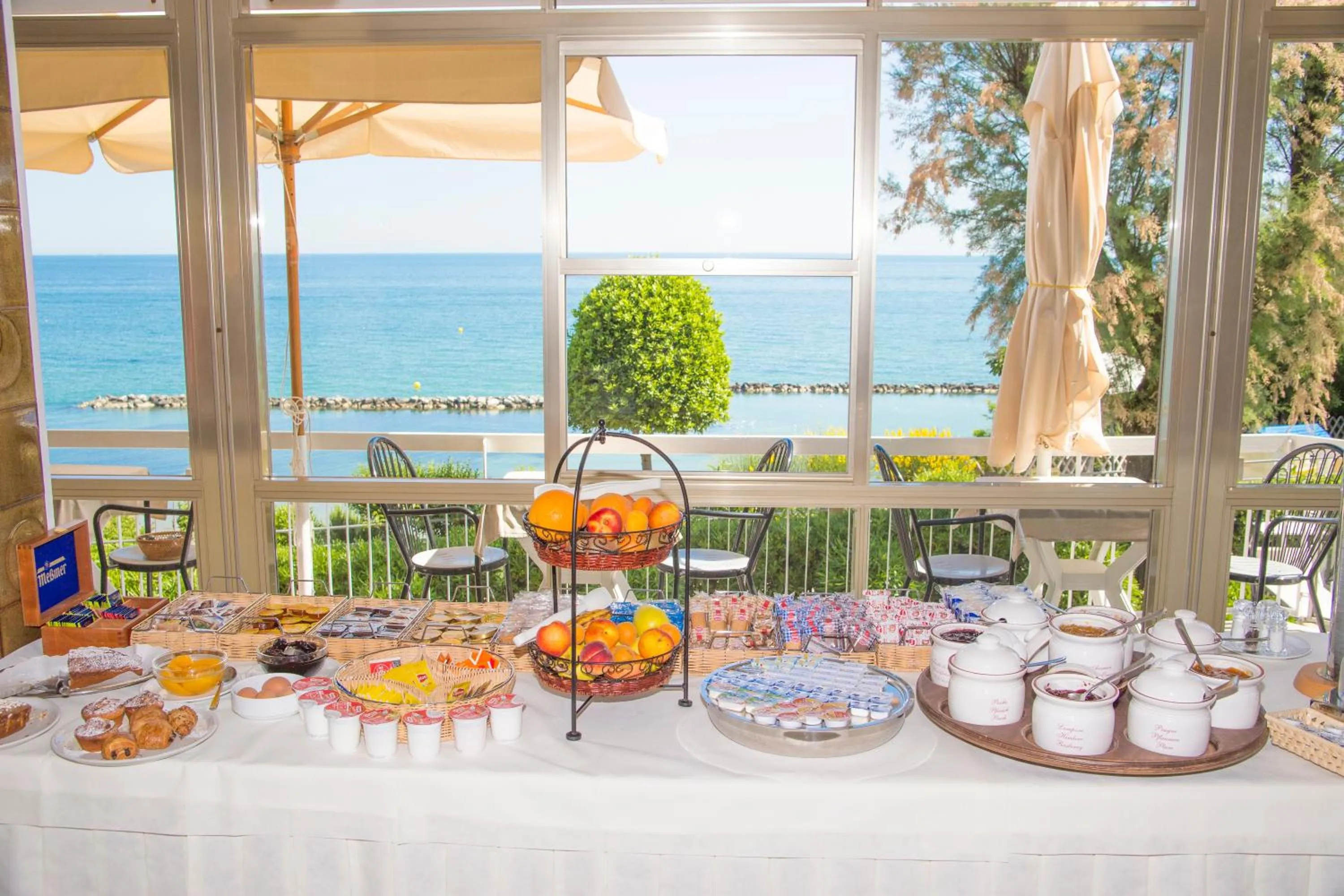 Buffet breakfast in Hotel Adler