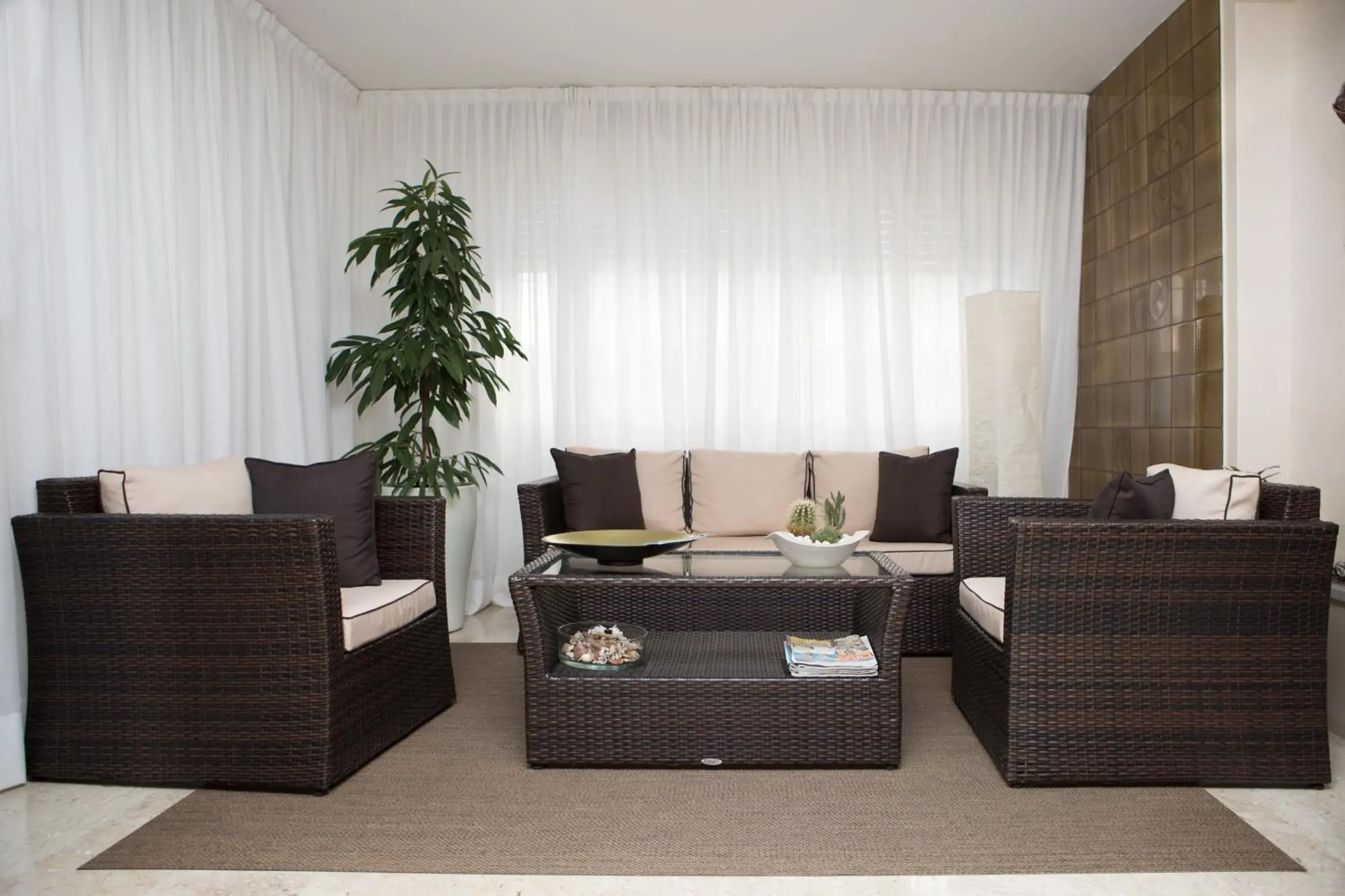 Living room, Seating Area in Hotel Adler