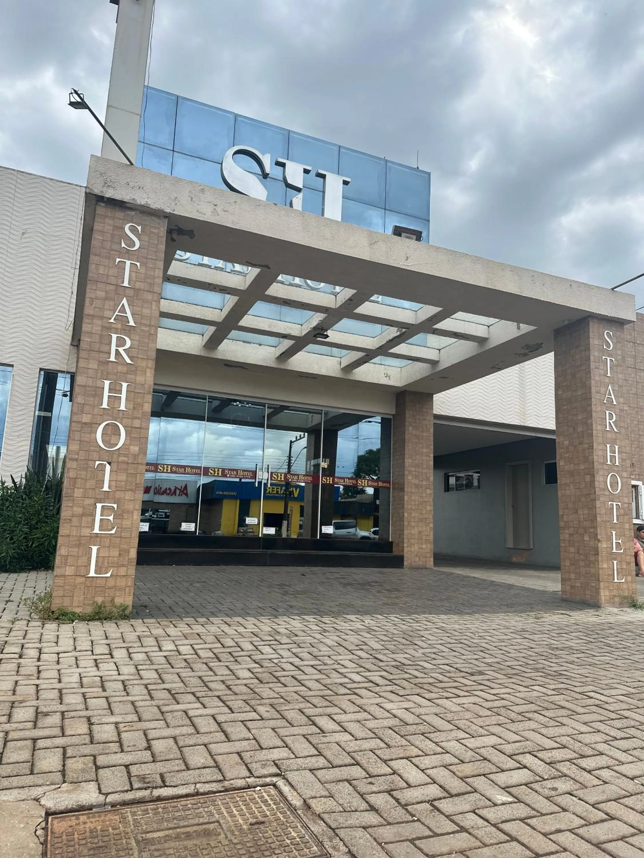 Star Hotel
