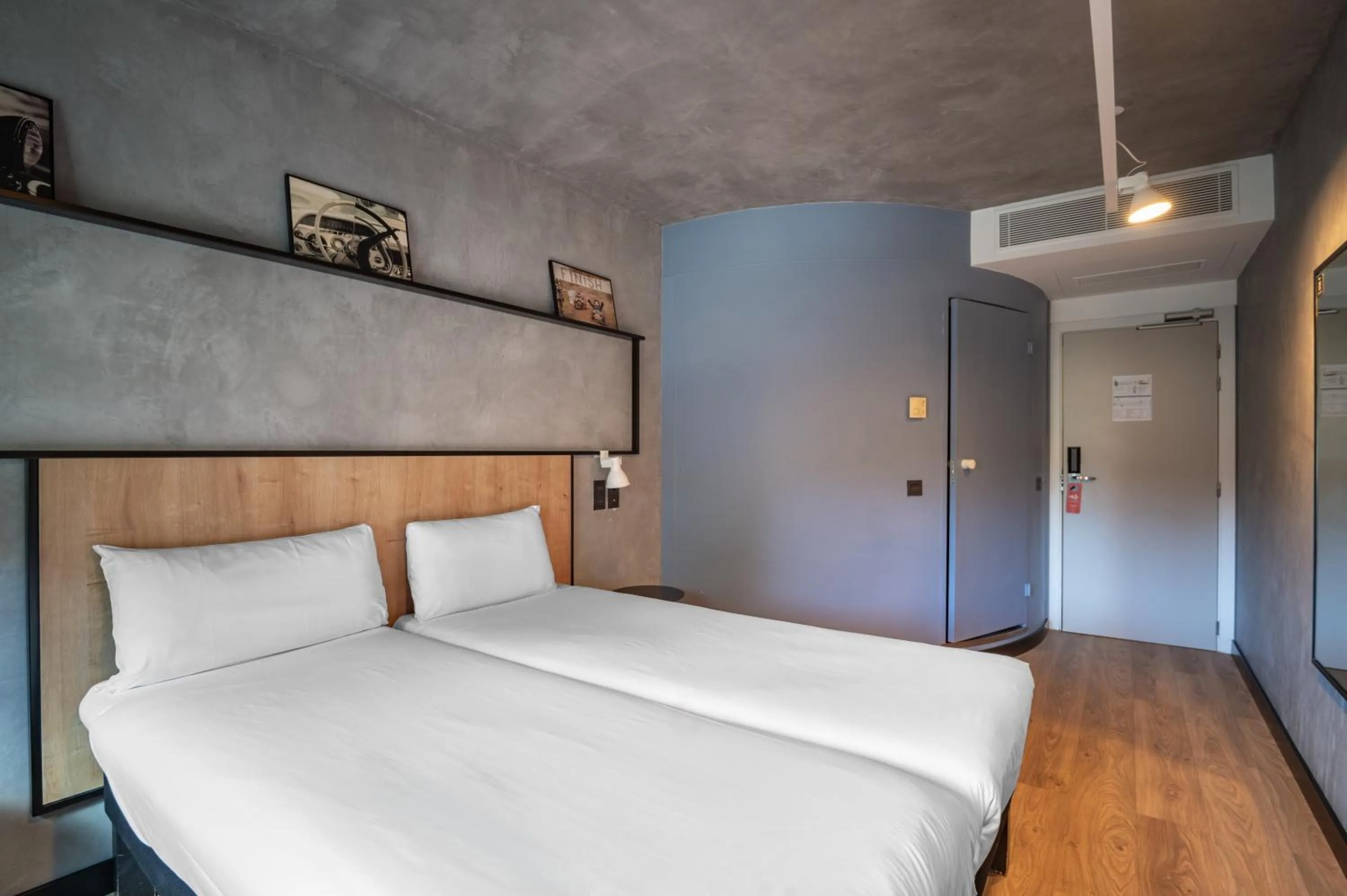 Bedroom, Bed in Ibis Montmelo Granollers