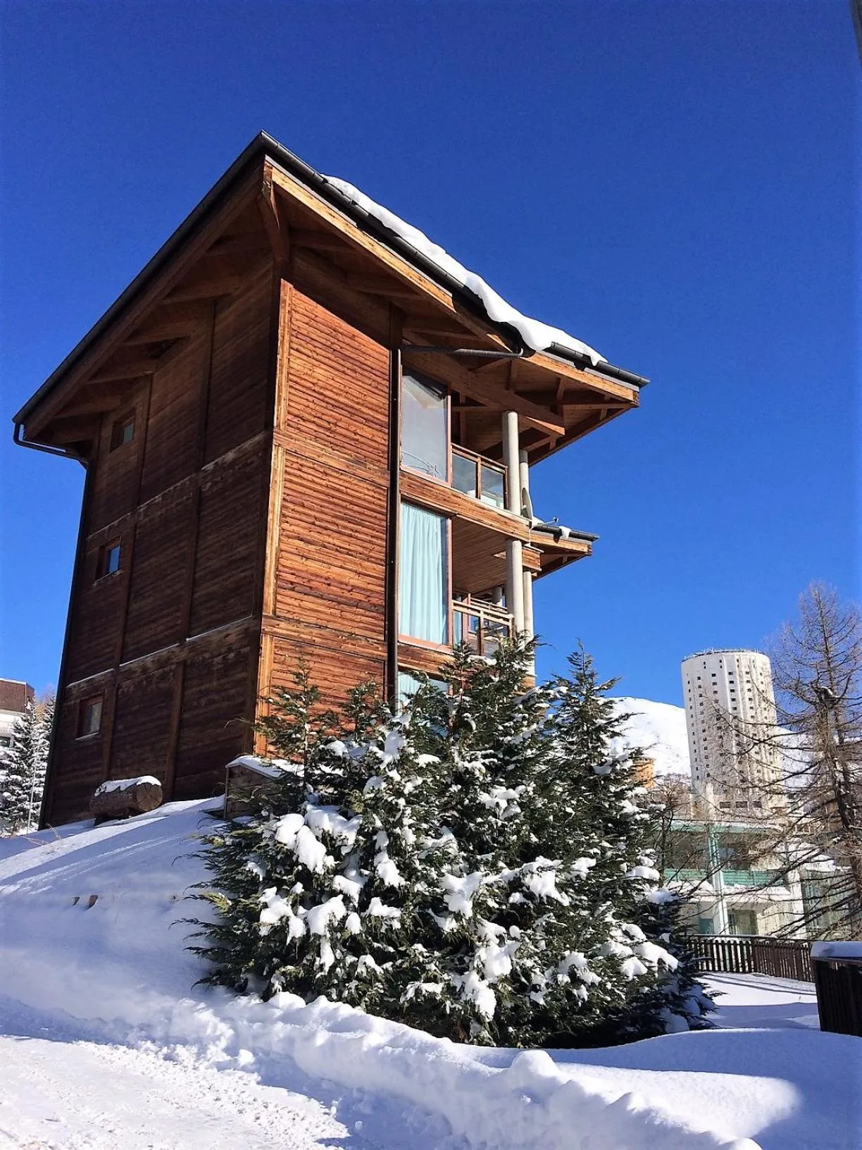 Property building in Shackleton Chalet