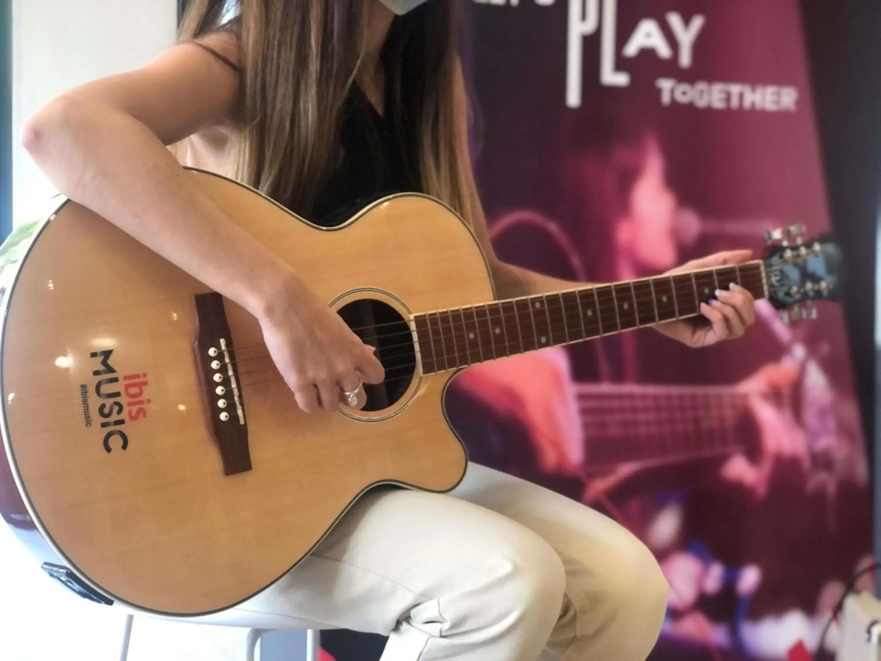 Restaurant/places to eat in Ibis Ripollet Restaurant/places to eat in Ibis Ripollet