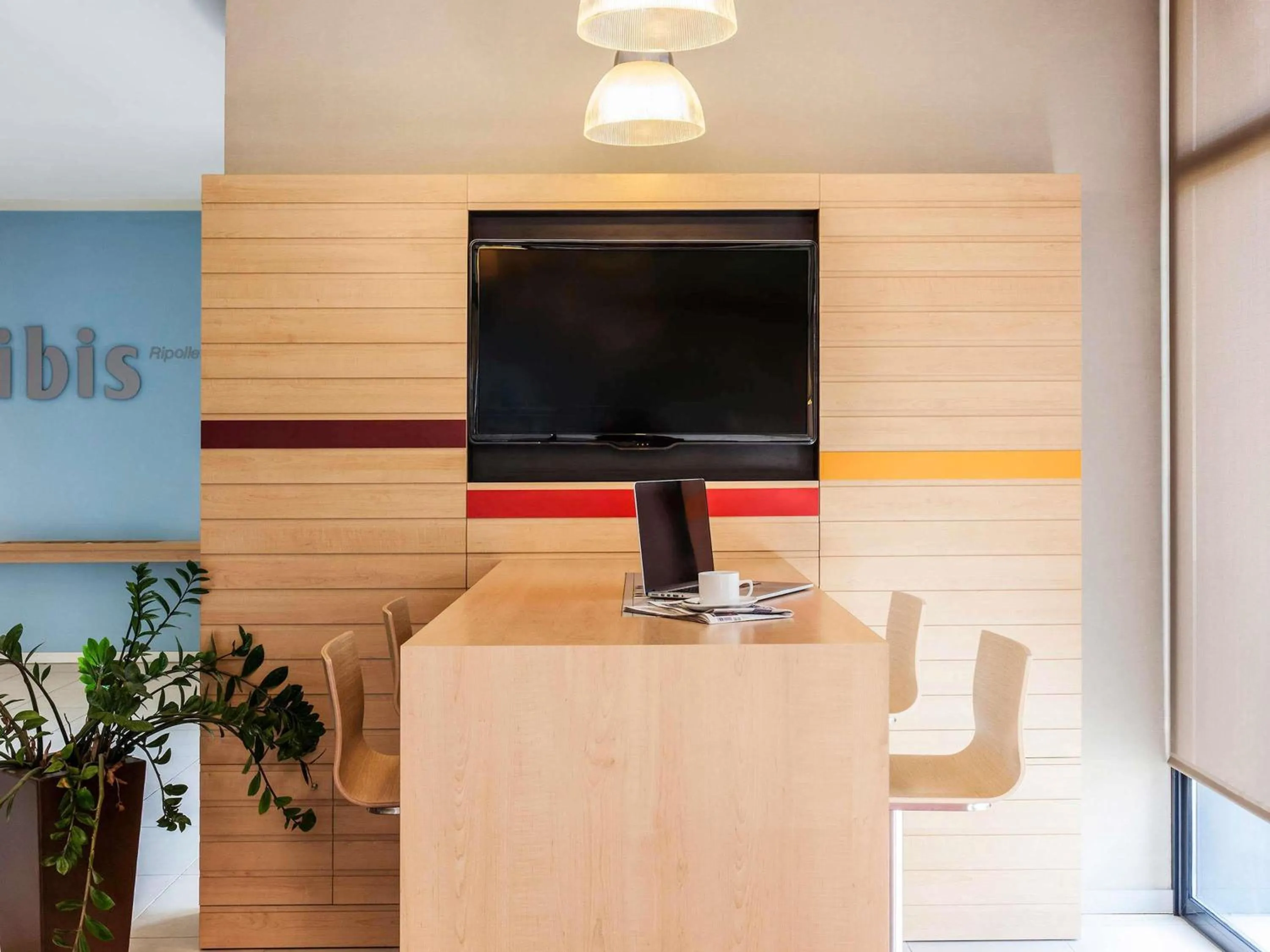 Other in Ibis Ripollet