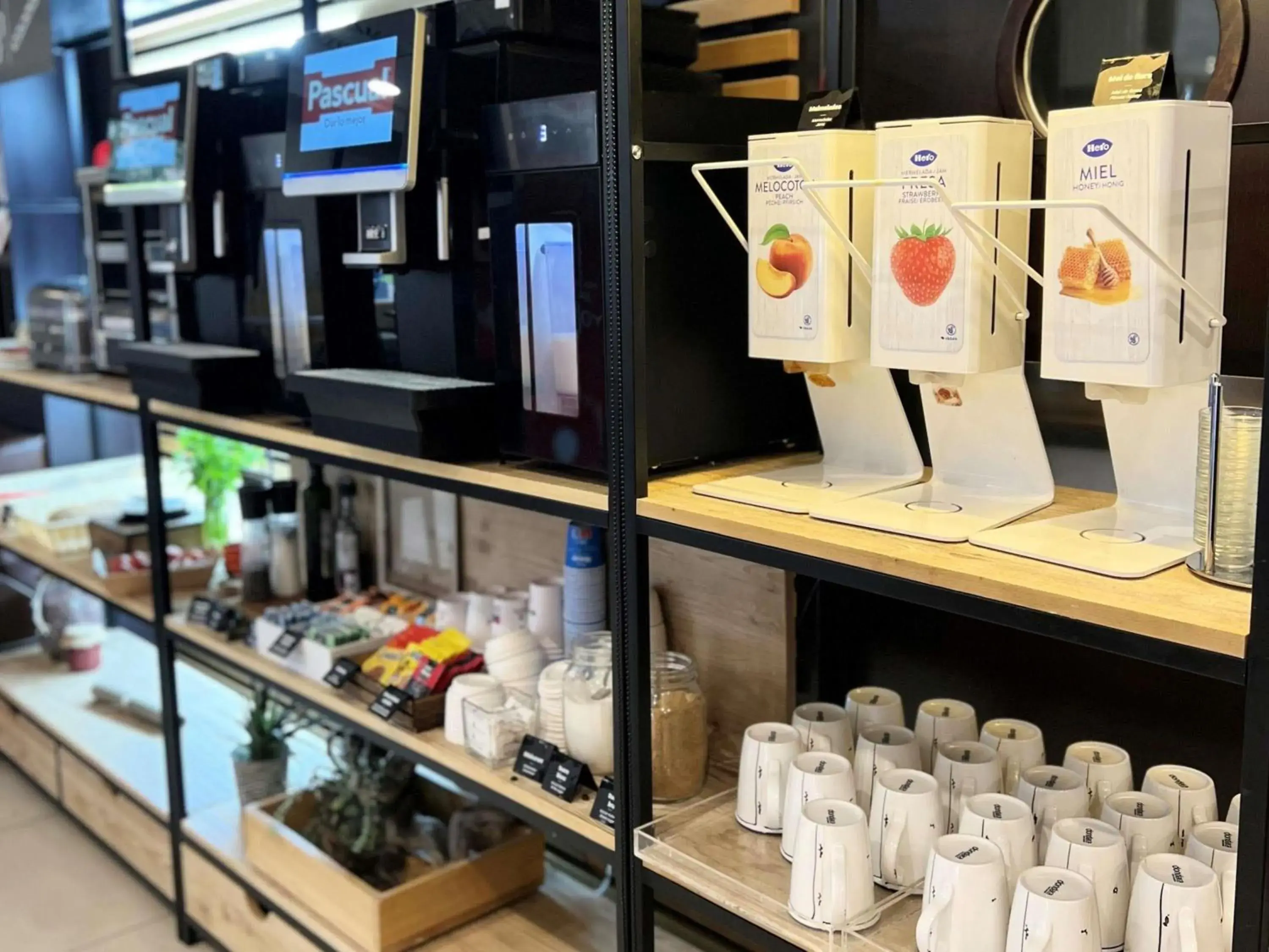 Breakfast in Ibis Ripollet Breakfast in Ibis Ripollet