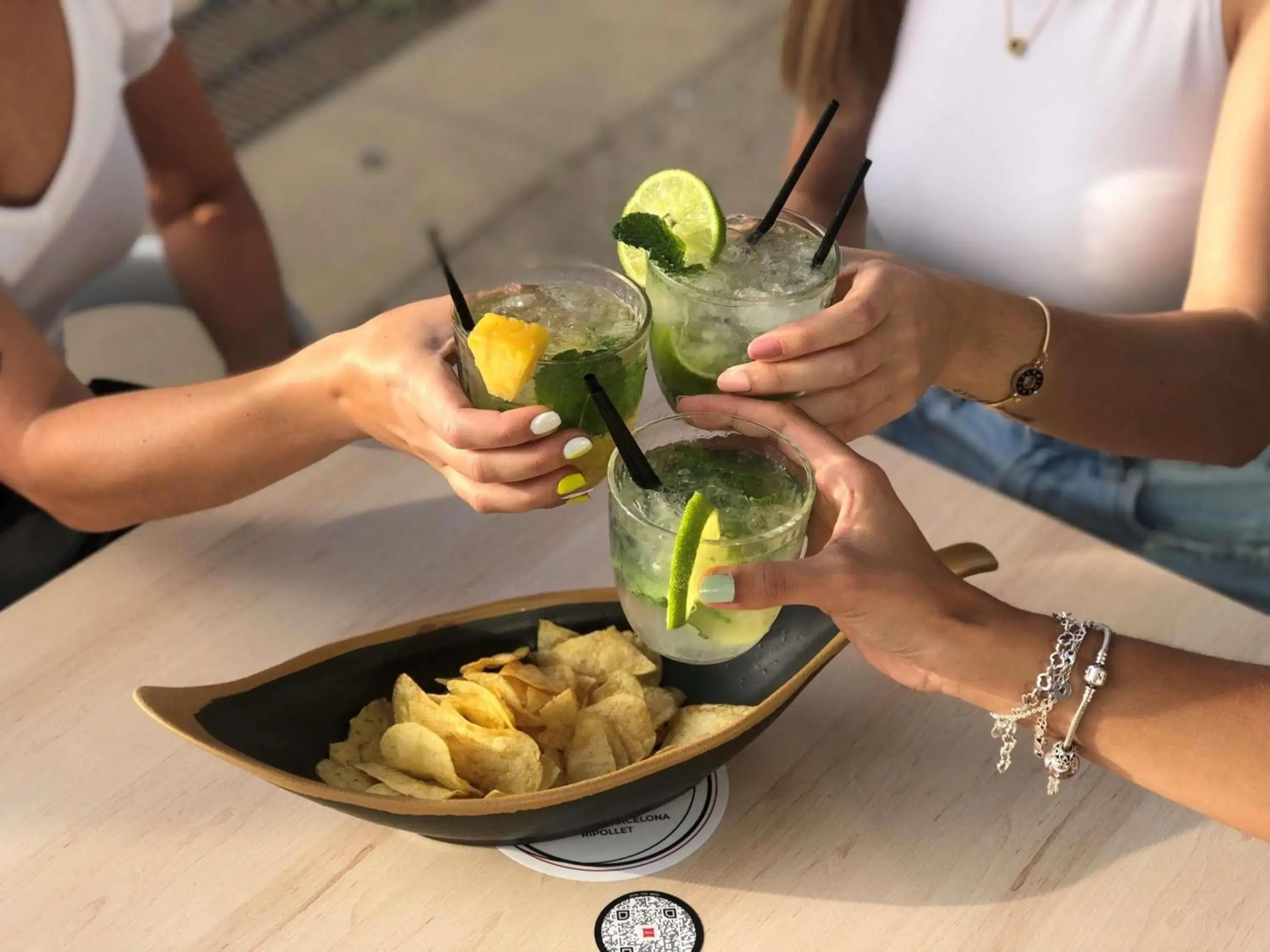 Lounge or bar in Ibis Ripollet Lounge or bar in Ibis Ripollet