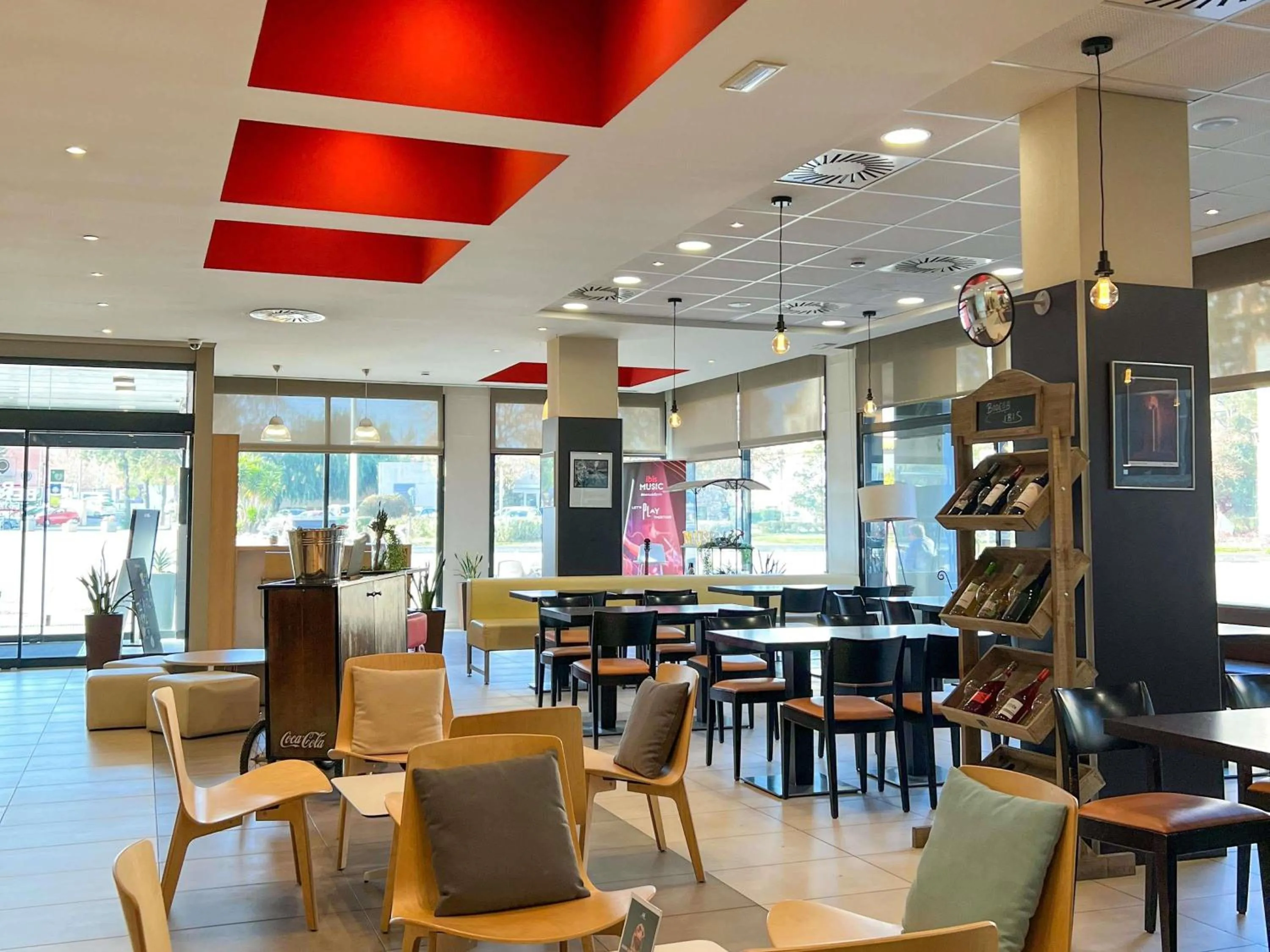 Restaurant/places to eat in Ibis Ripollet