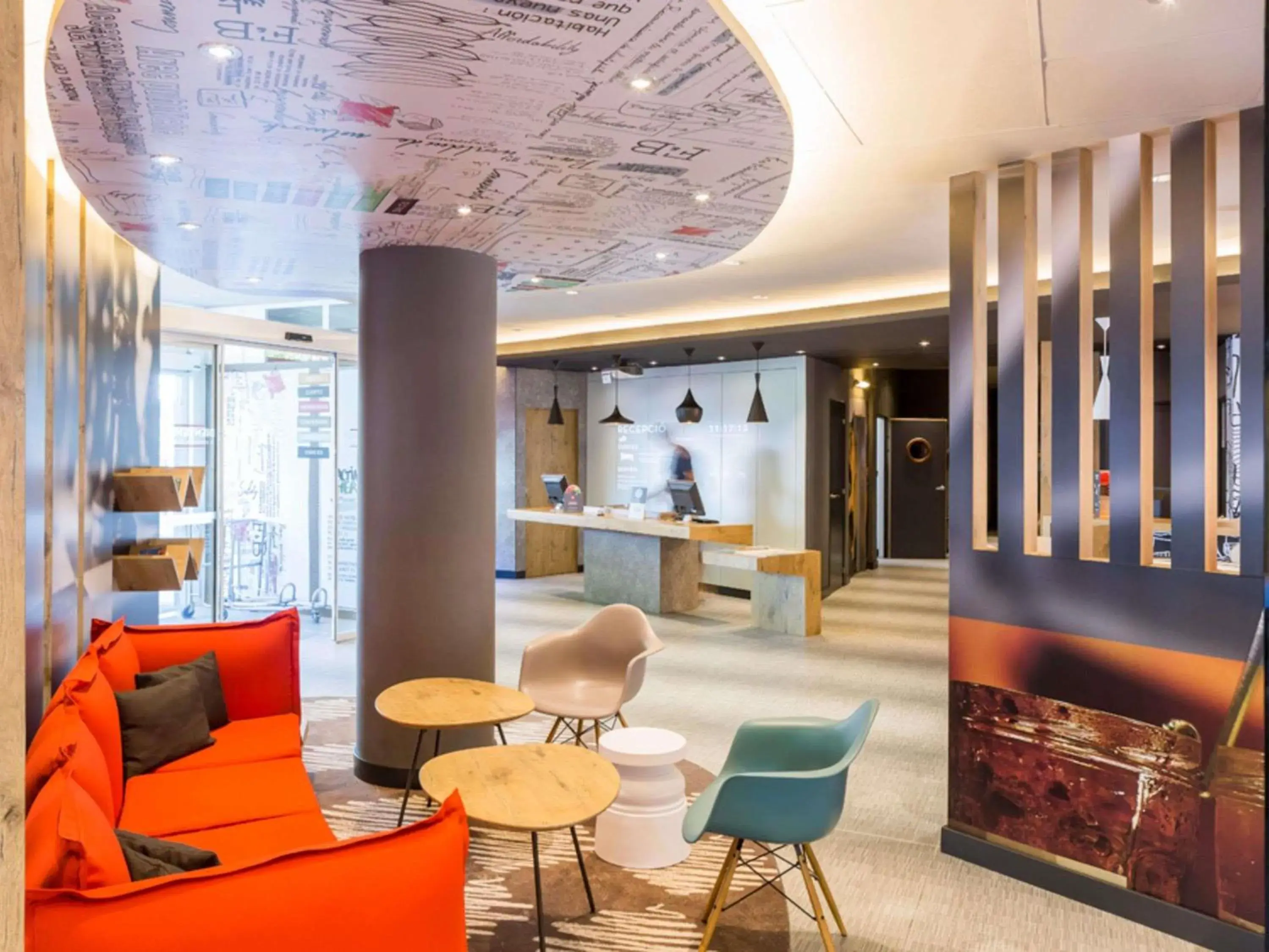 Property building in Ibis Barcelona Castelldefels Property building in Ibis Barcelona Castelldefels