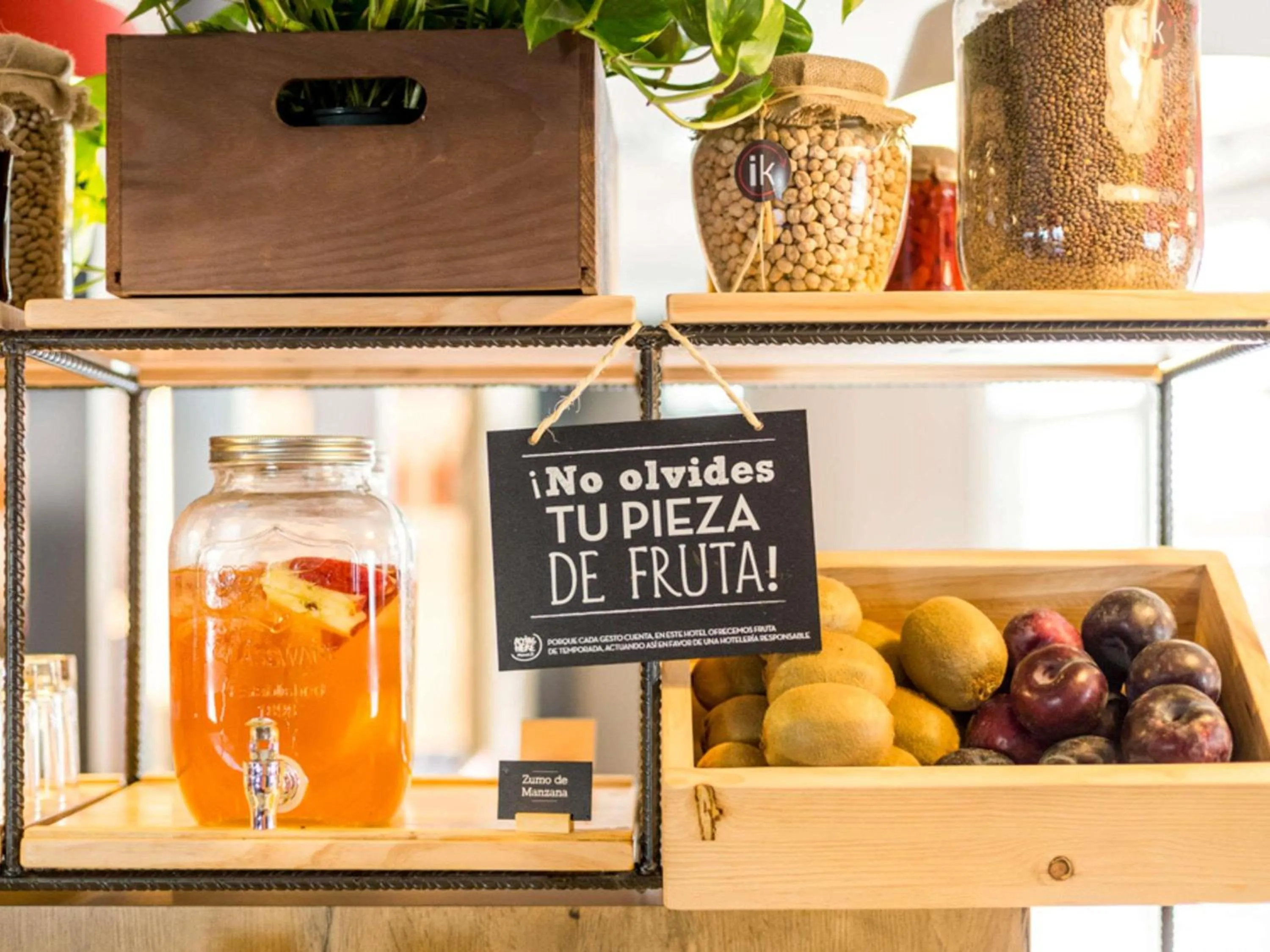 Breakfast in Ibis Barcelona Castelldefels