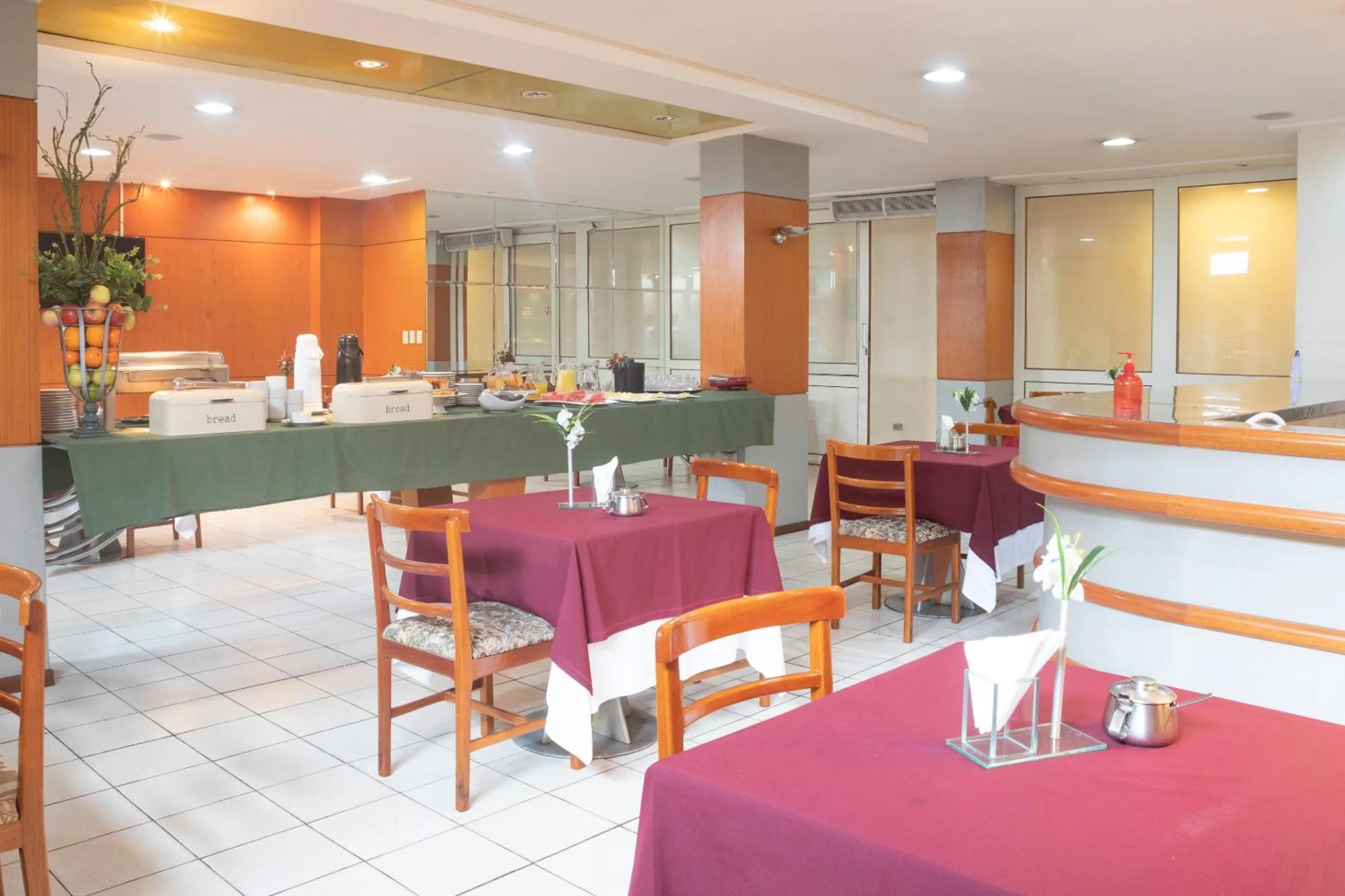 Restaurant/places to eat in Rede Andrade Real