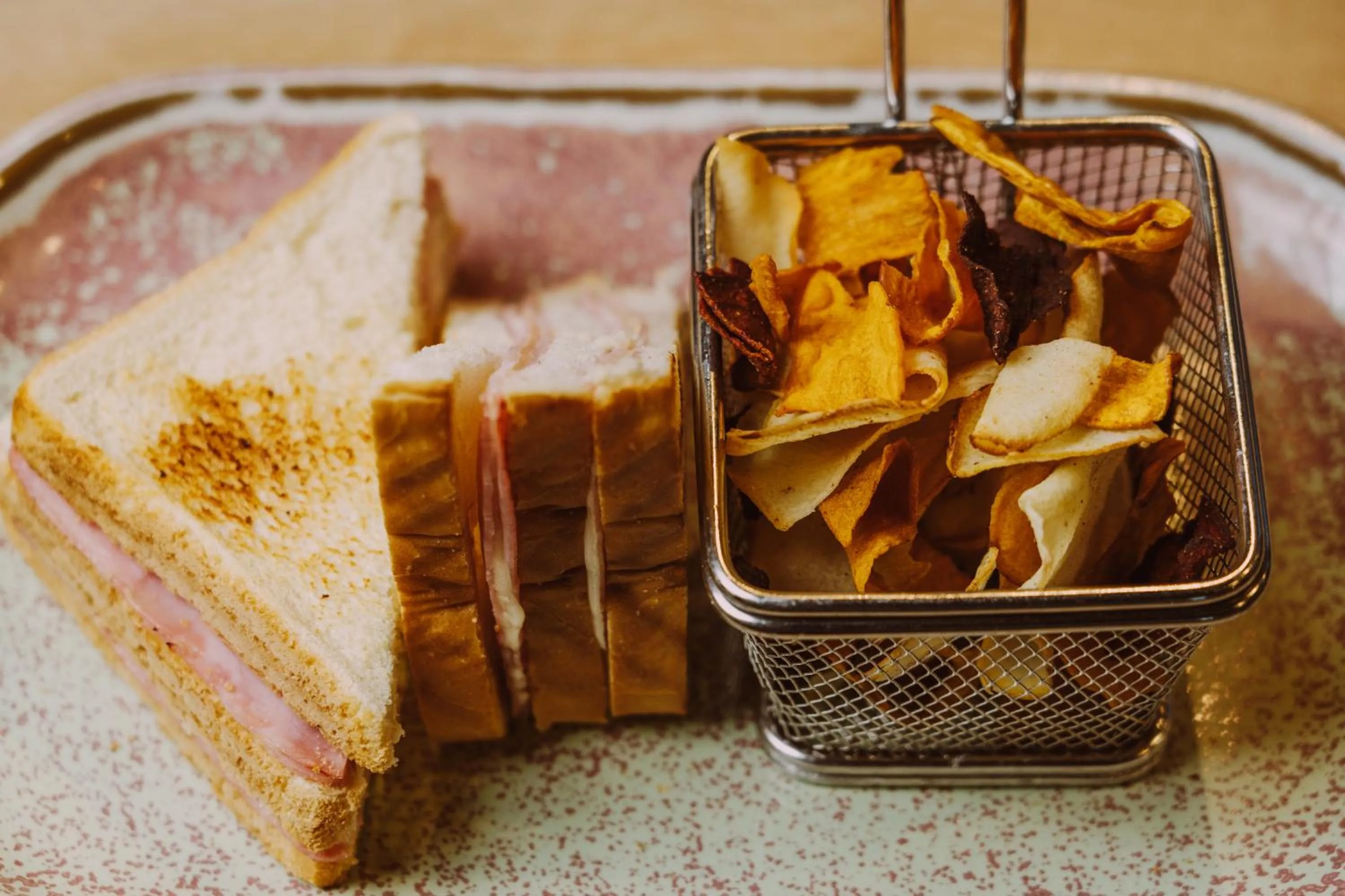 Restaurant/places to eat in Ibis Valladolid