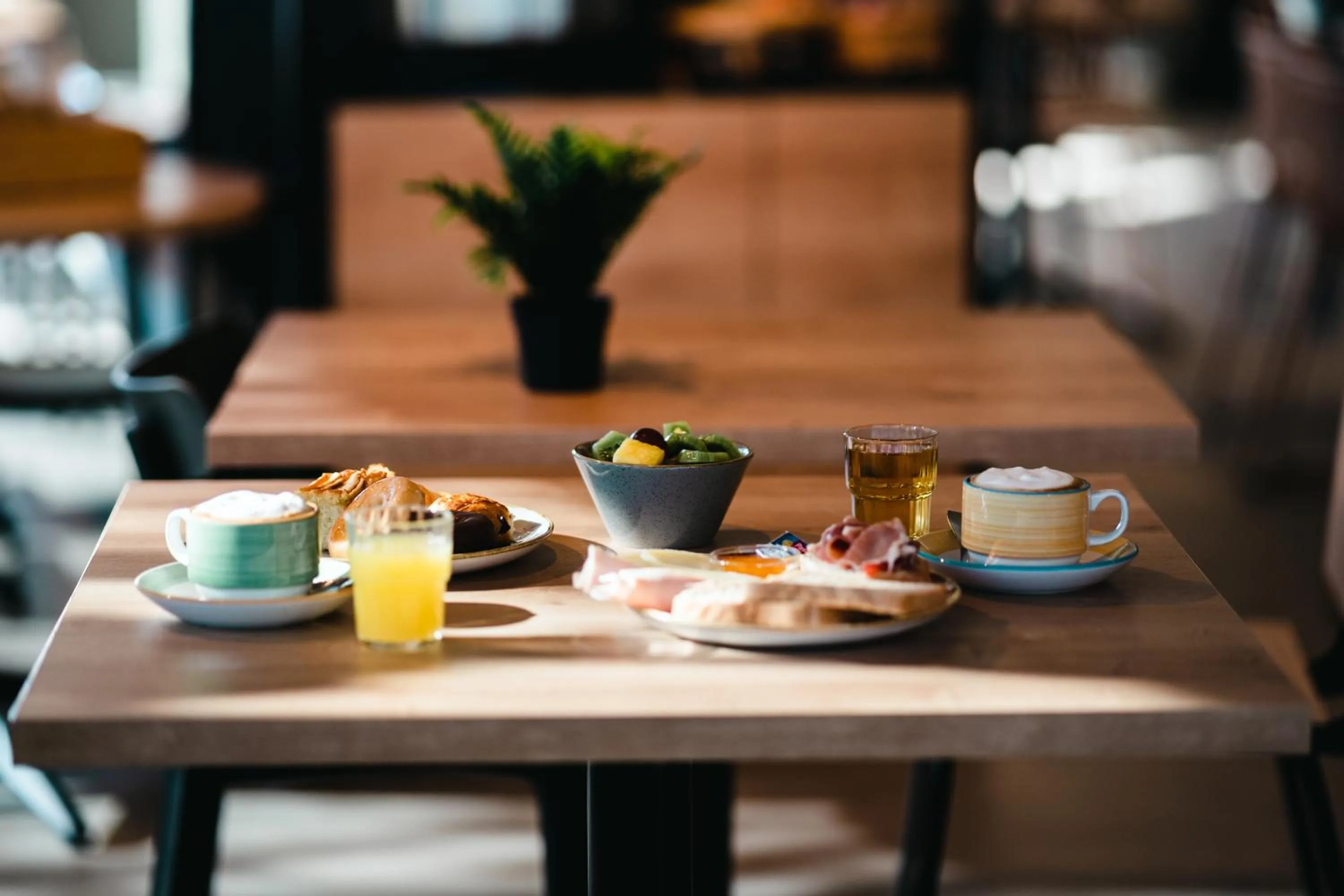 Buffet breakfast in Ibis Valladolid