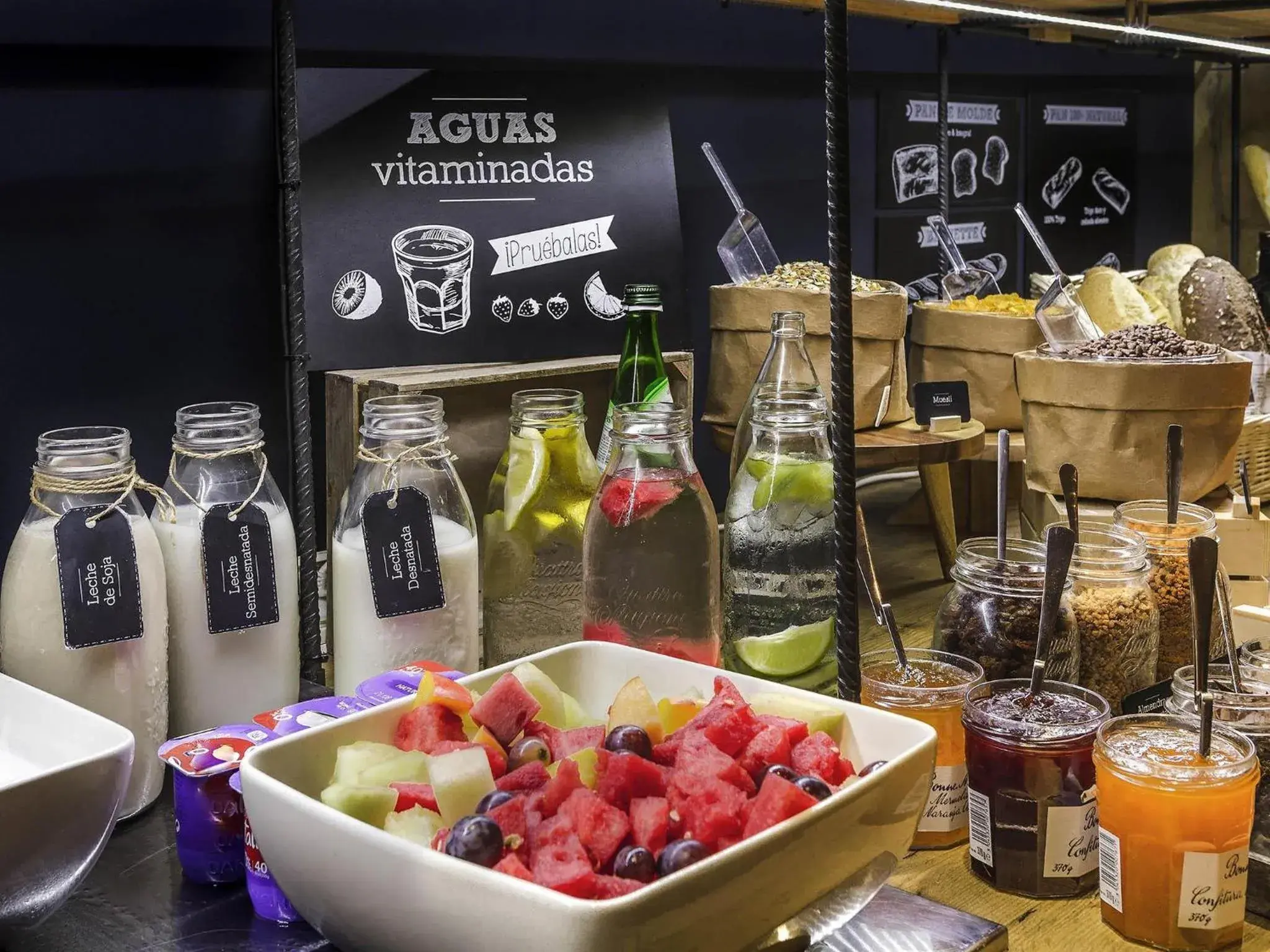 Breakfast in Ibis Barcelona Molins de Rei Breakfast in Ibis Barcelona Molins de Rei