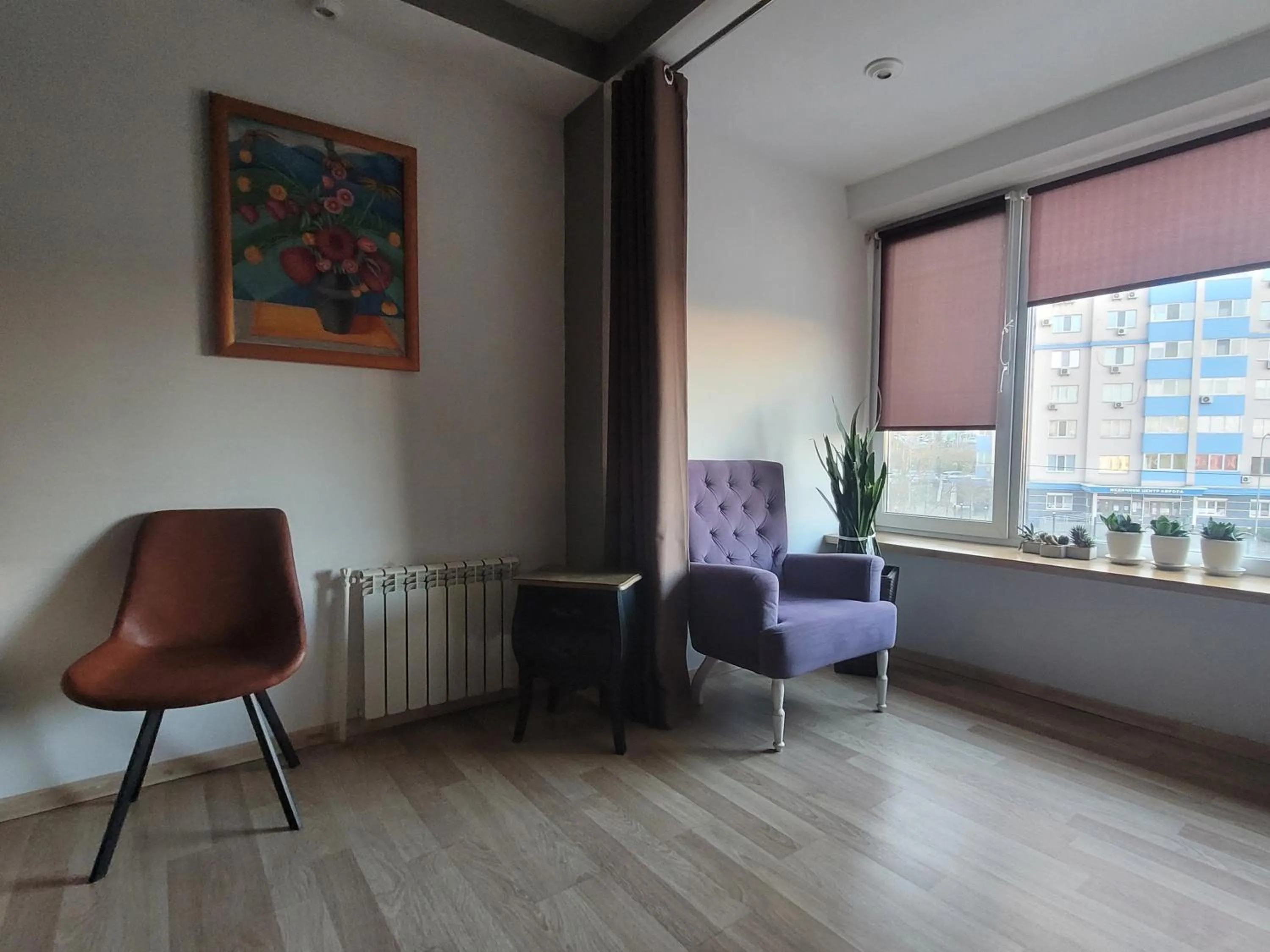 Mini Hotel on Demiivska