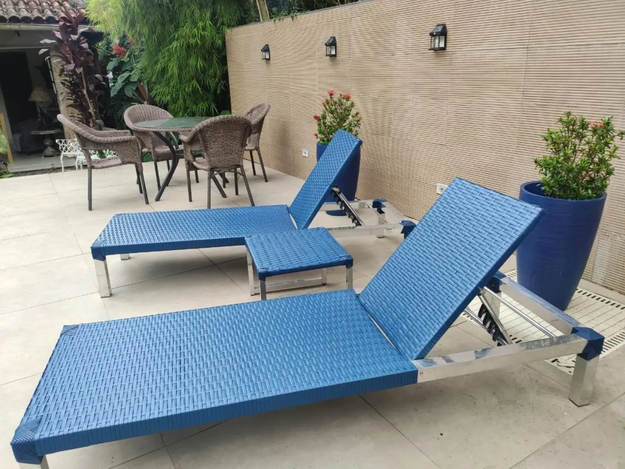 sunbed in Eliconial Paraty Pousada