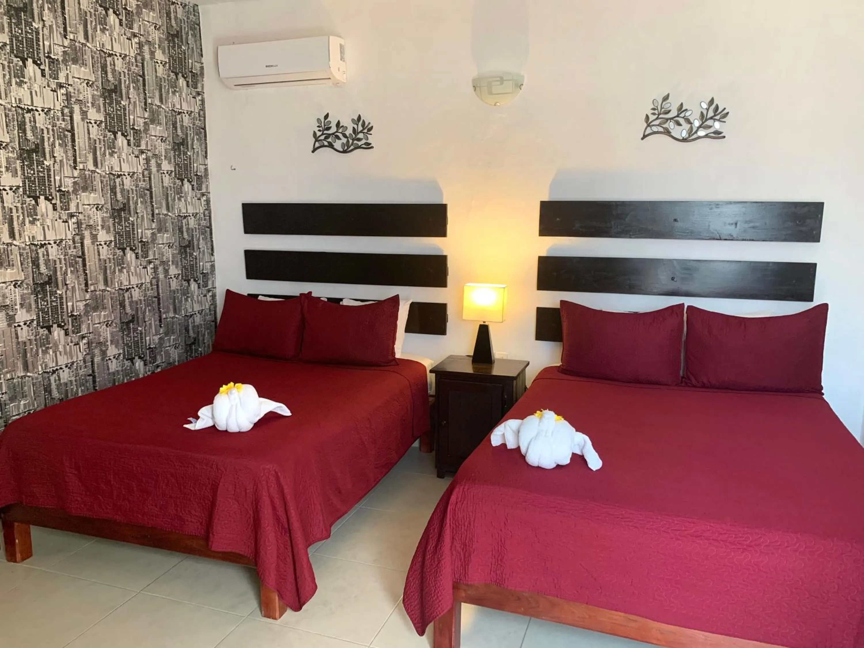 Bedroom, Bed in Hotel La Casa del Capi