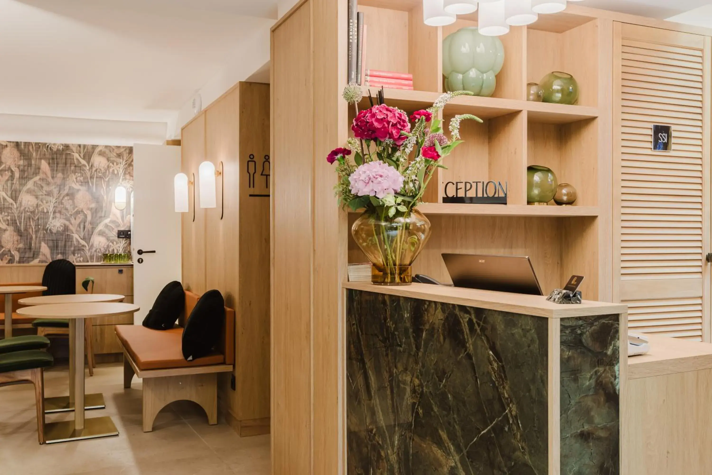 Lobby or reception in Hotel Prince Albert Opéra Lobby or reception in Hotel Prince Albert Opéra