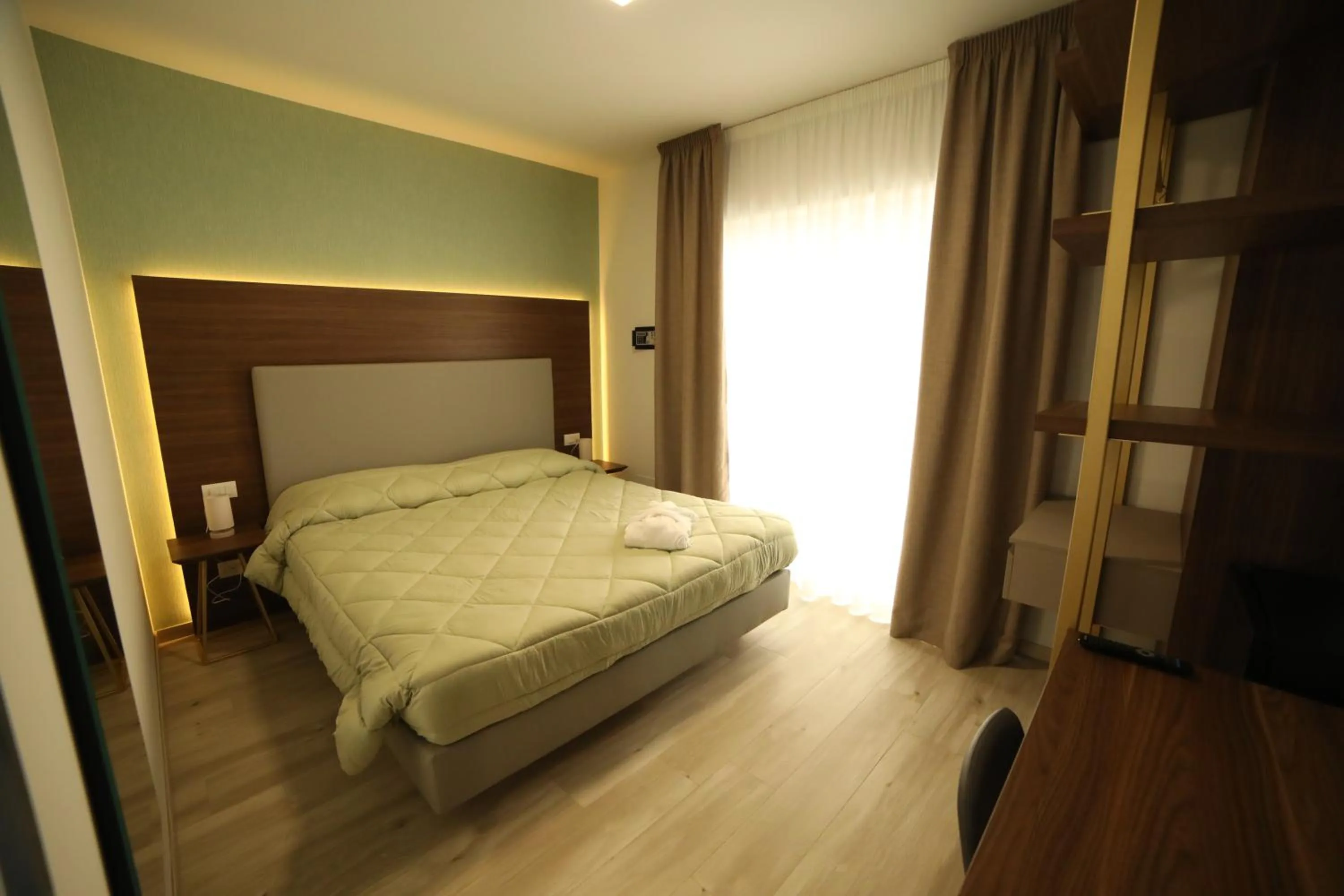 Photo of the whole room, Bed in 8room Hotel