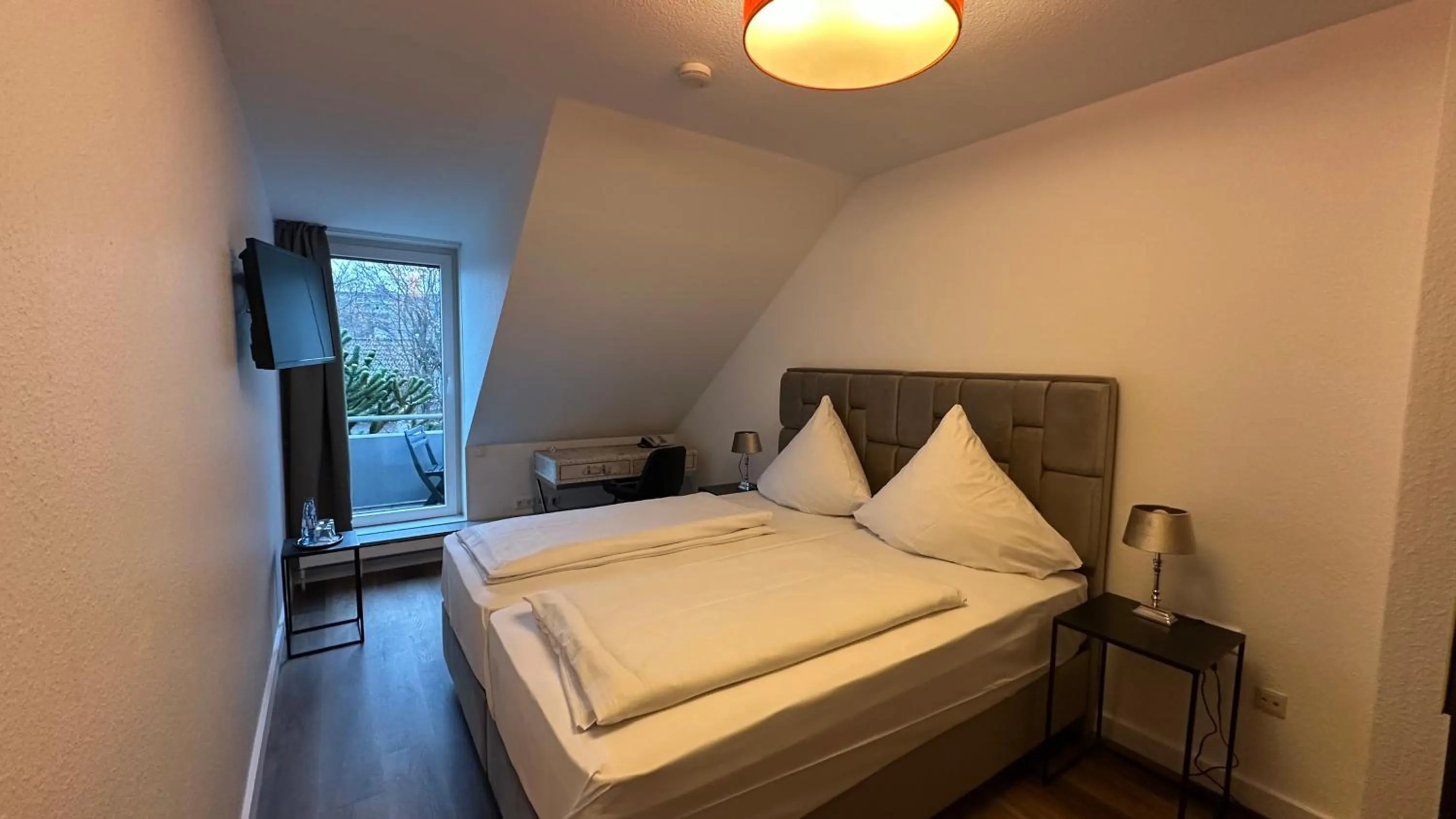 Bed in Hotel Unterfeldhaus