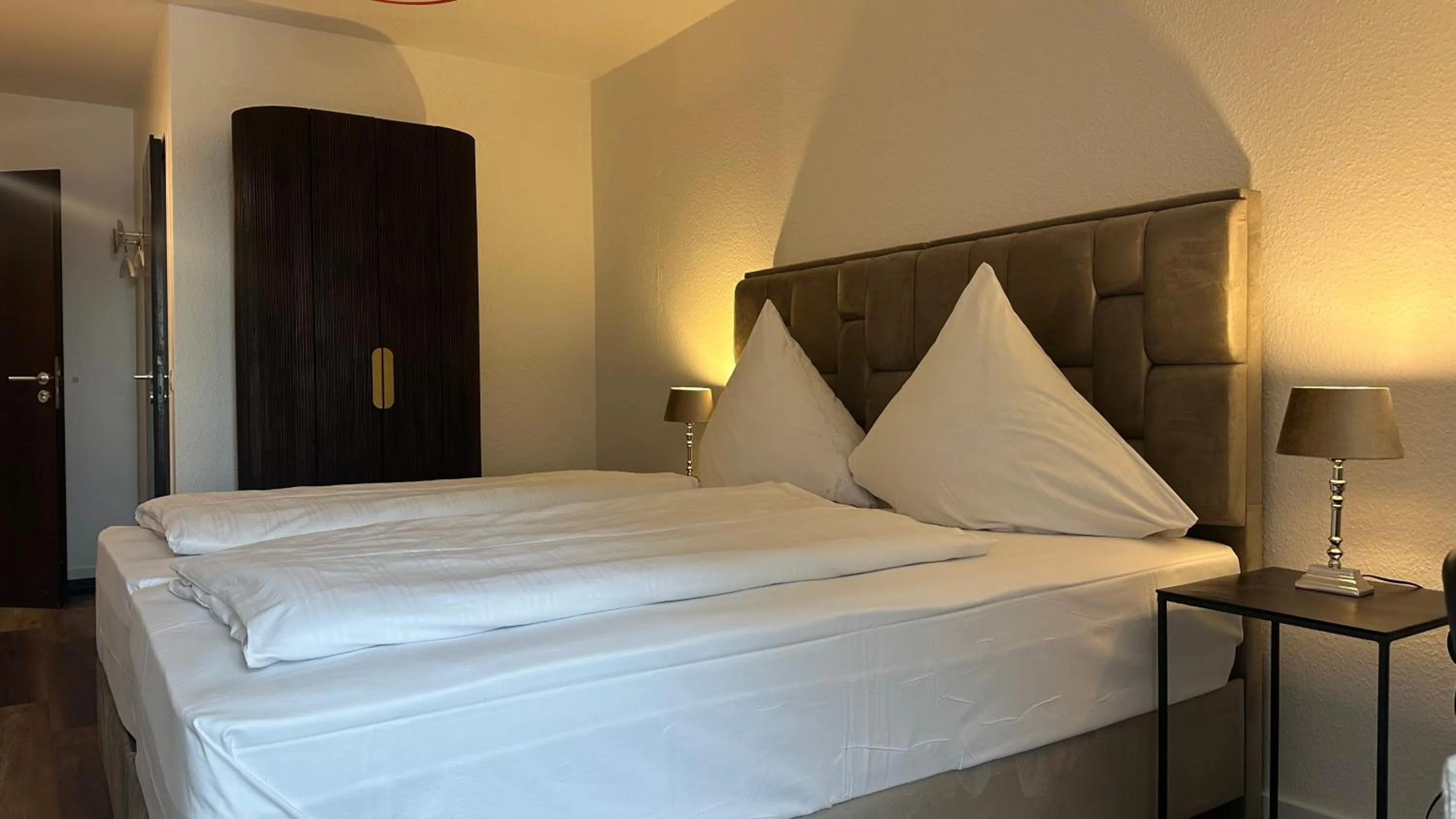 Bed in Hotel Unterfeldhaus