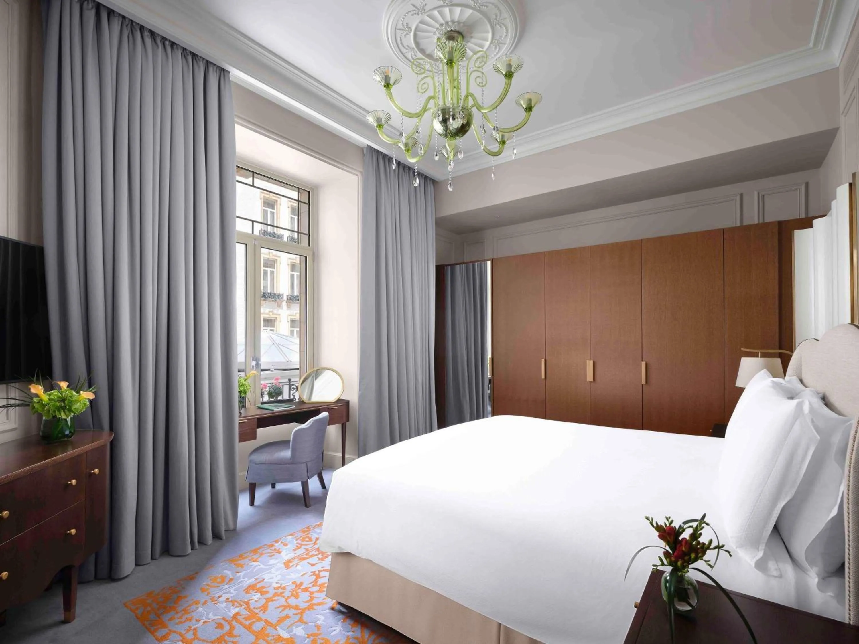 Bedroom, Bed in The Savoy