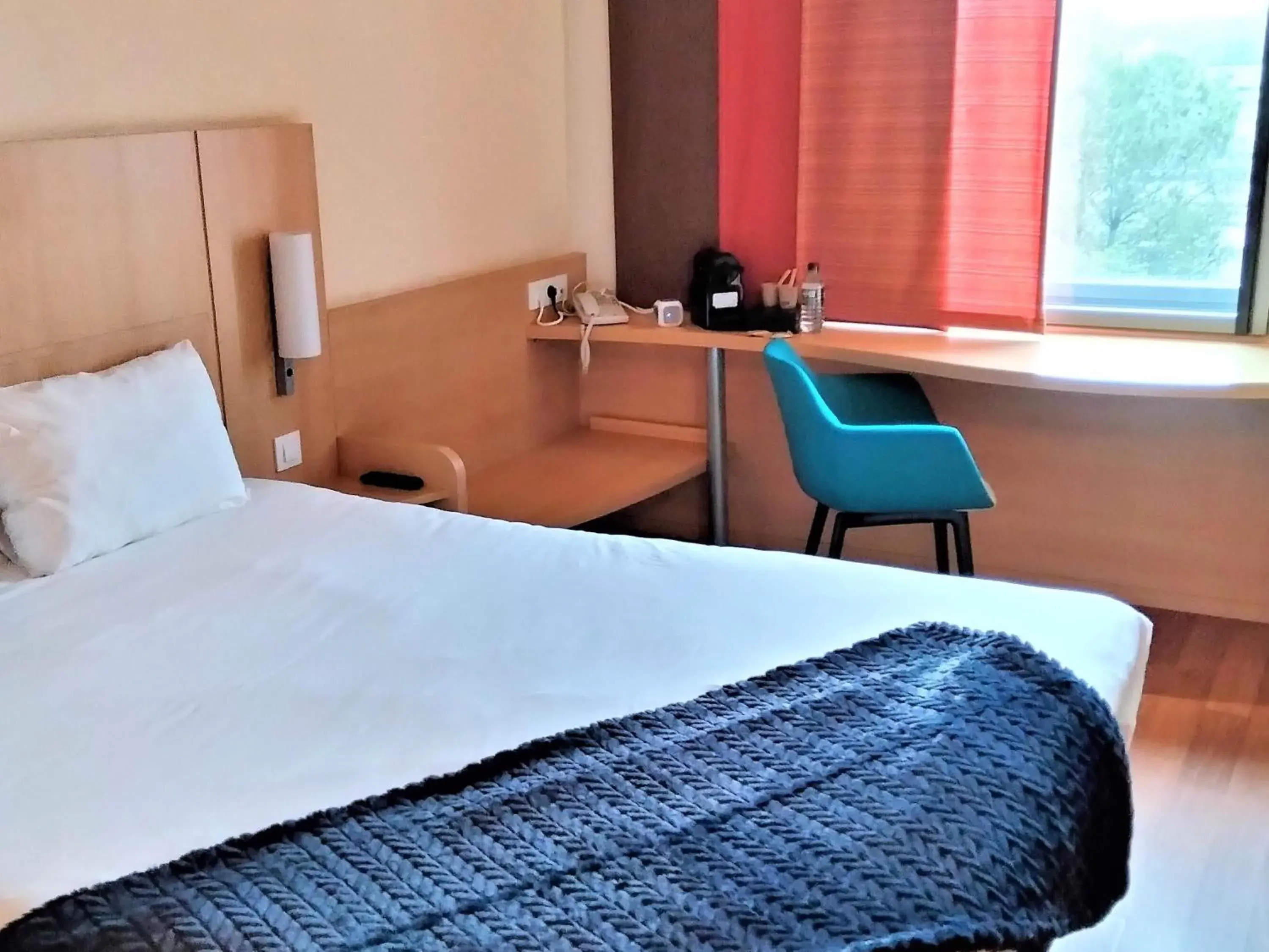 Bedroom, Bed in Ibis Barcelona Mollet Bedroom, Bed in Ibis Barcelona Mollet