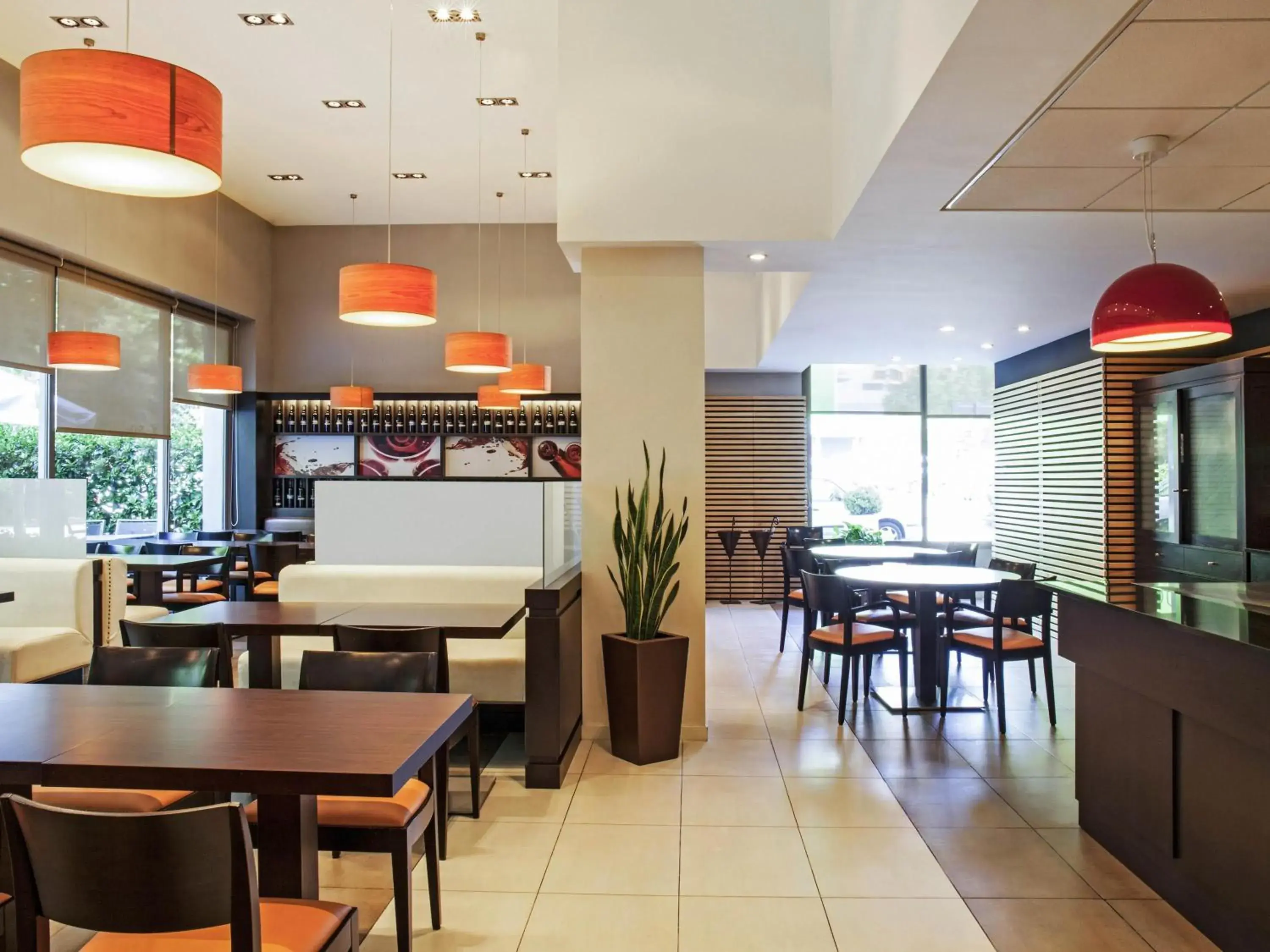 Lounge or bar in Ibis Barcelona Mollet Lounge or bar in Ibis Barcelona Mollet