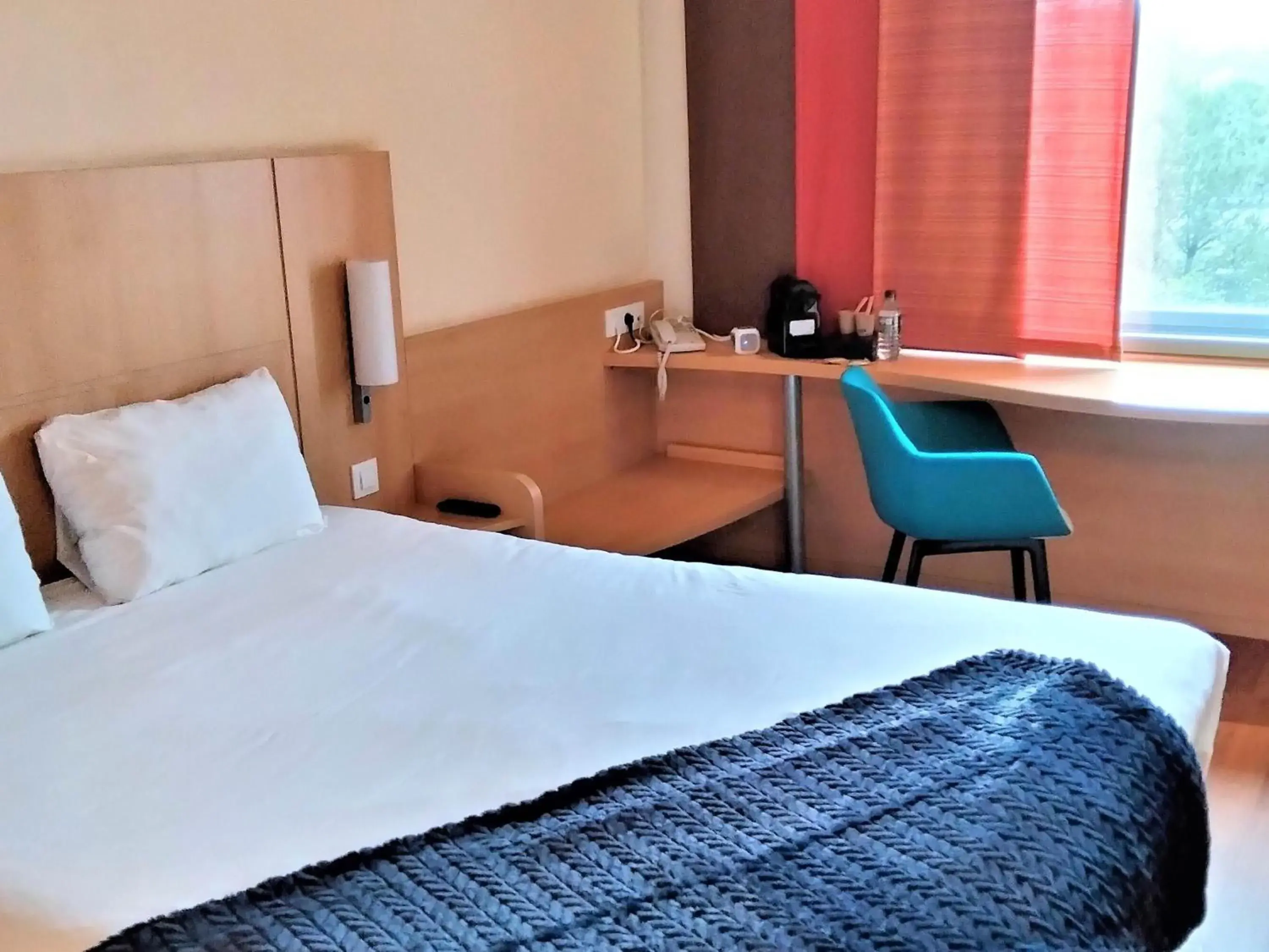 Bedroom, Bed in Ibis Barcelona Mollet Bedroom, Bed in Ibis Barcelona Mollet