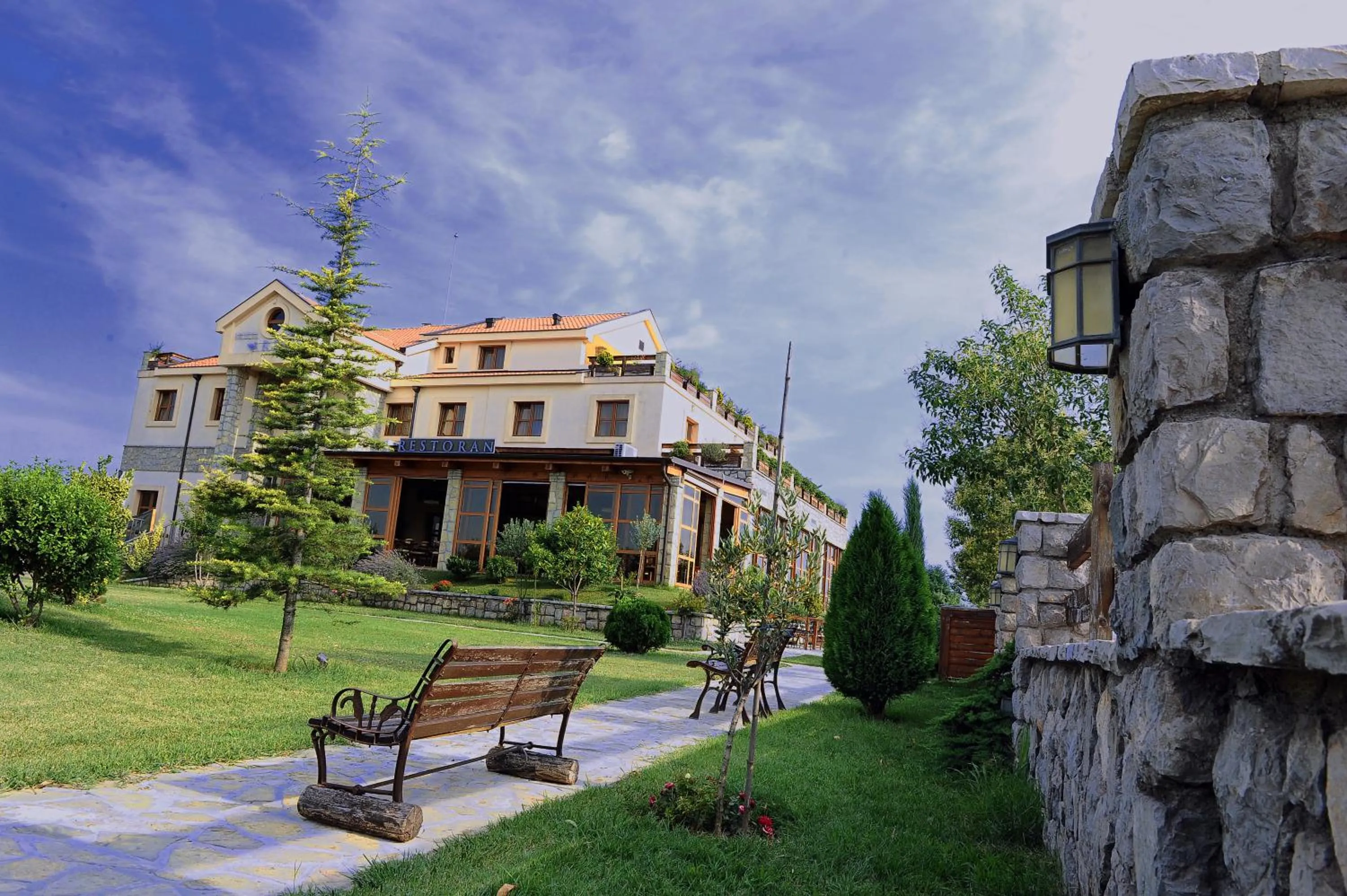 Facade/entrance in Hotel Aria