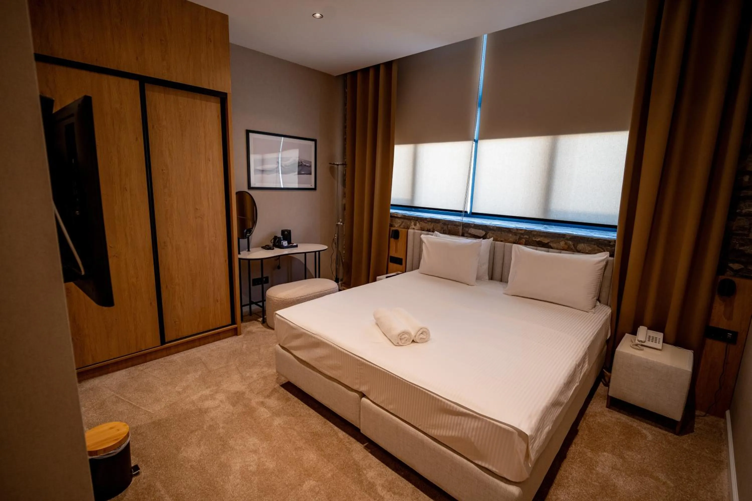 Photo of the whole room, Bed in Hotel Aria