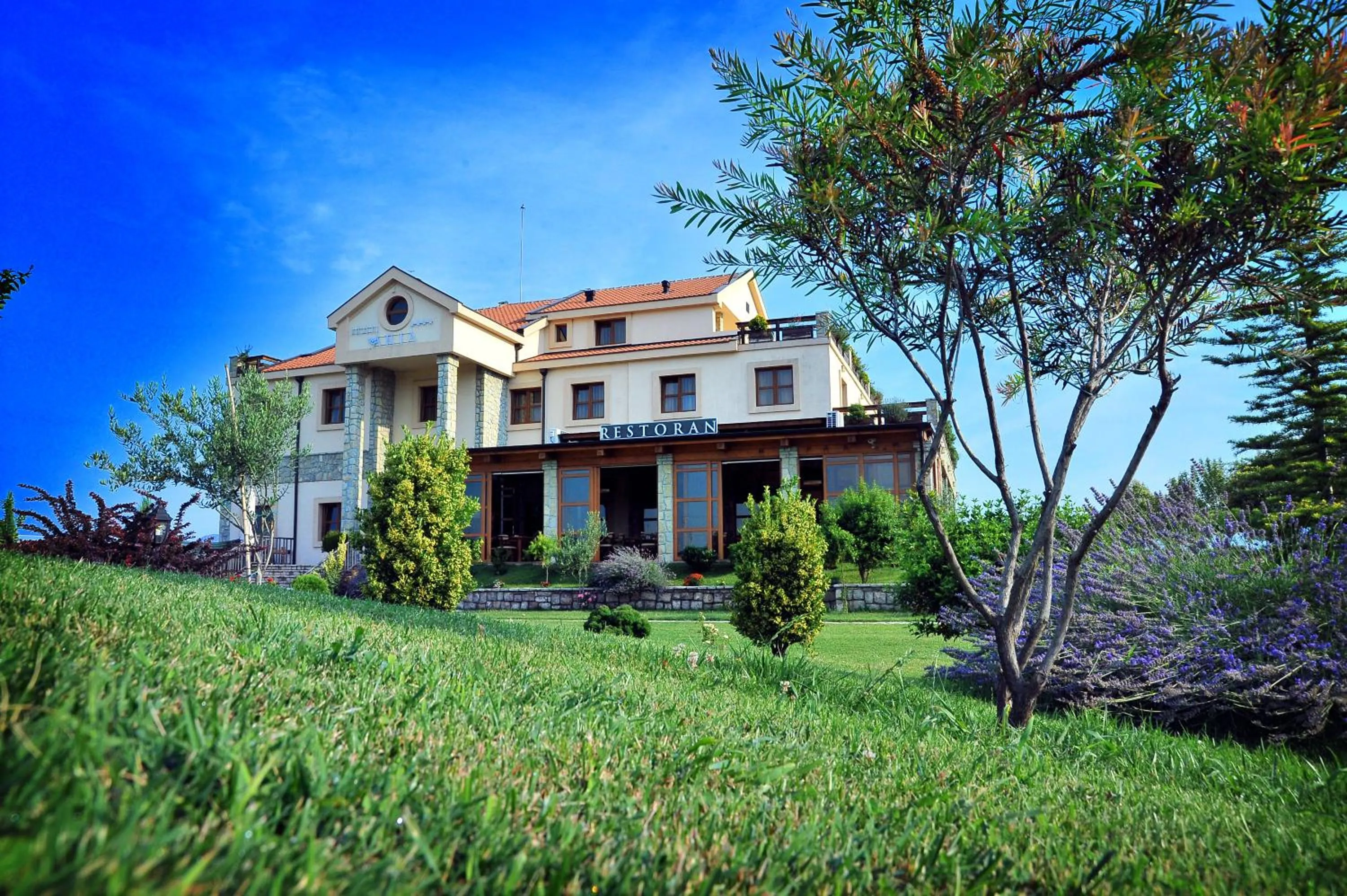 Facade/entrance in Hotel Aria