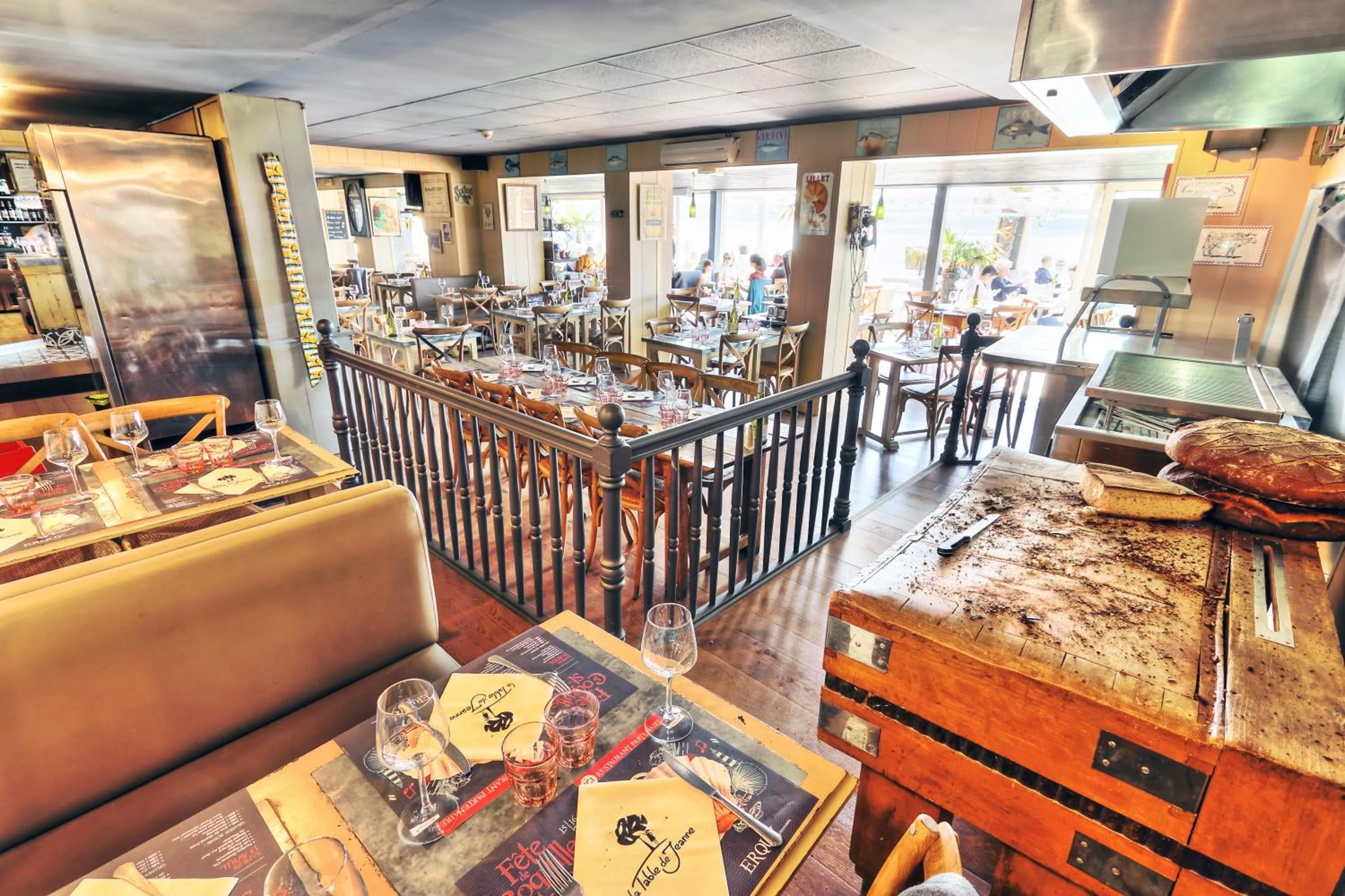 Restaurant/places to eat in La Table De Jeanne - Hôtel & Restaurant